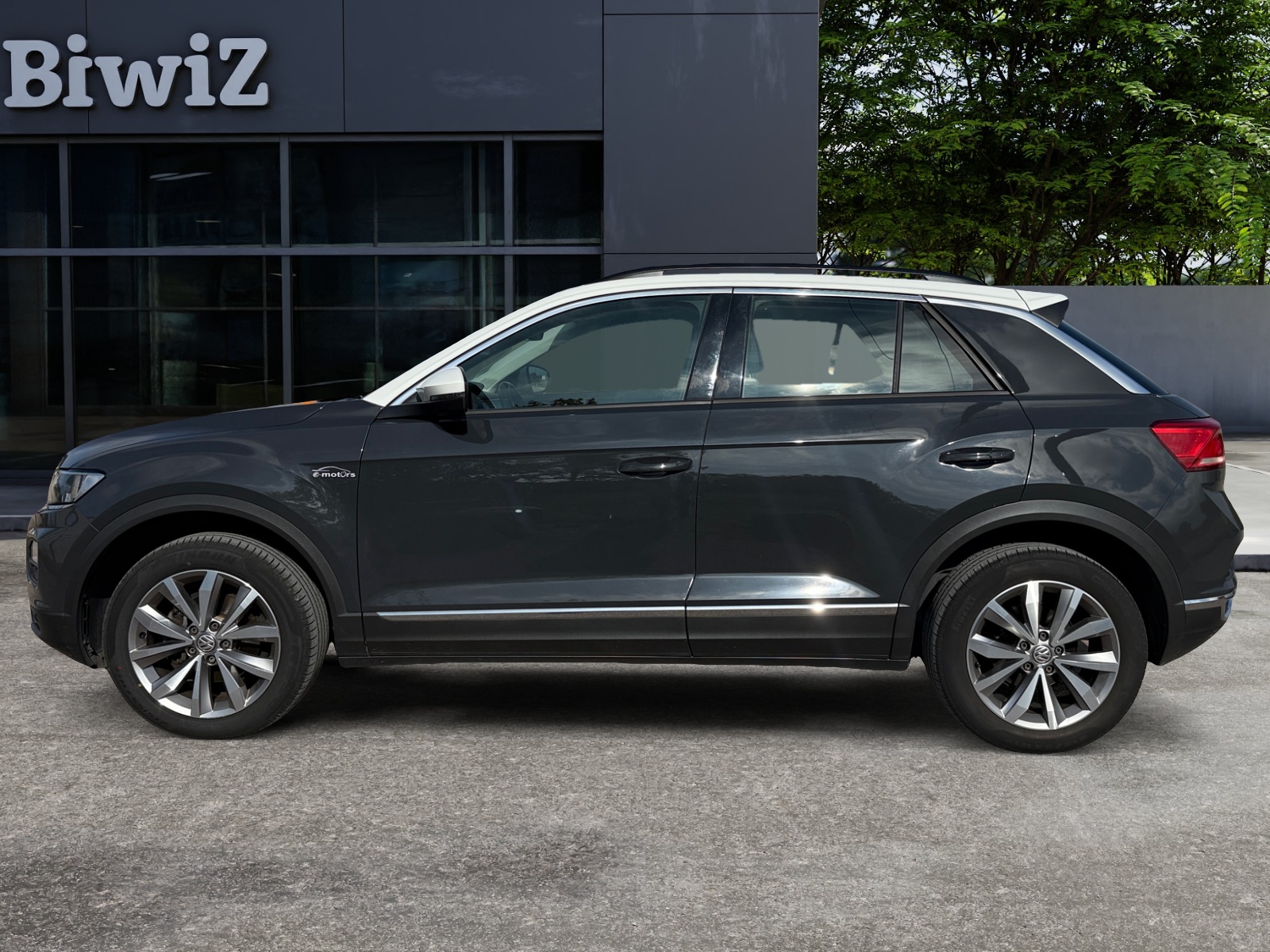 Volkswagen T-Roc 1
