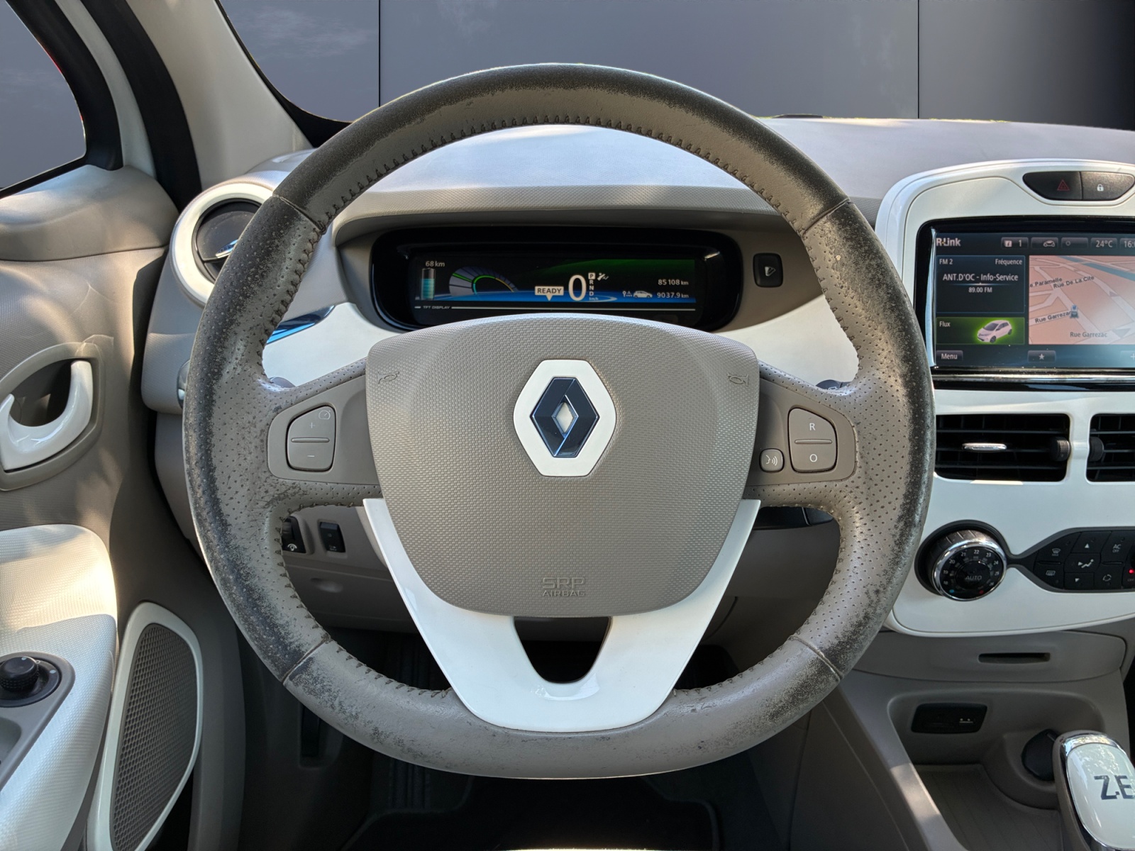 Renault Zoe 15