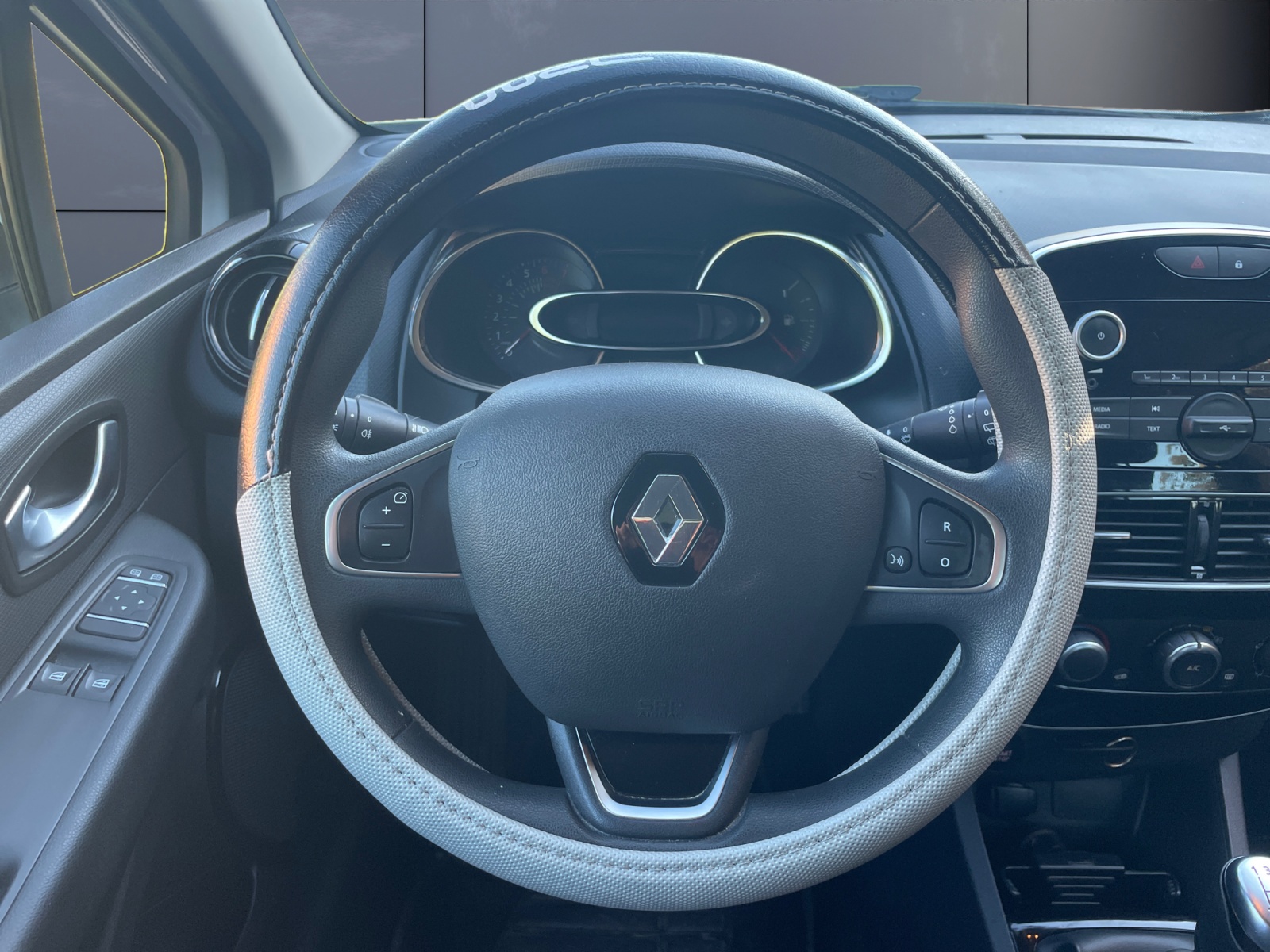 Renault Clio 15