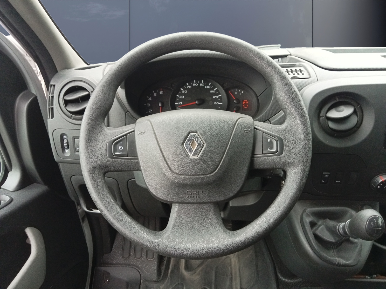 Renault Master Vu 15