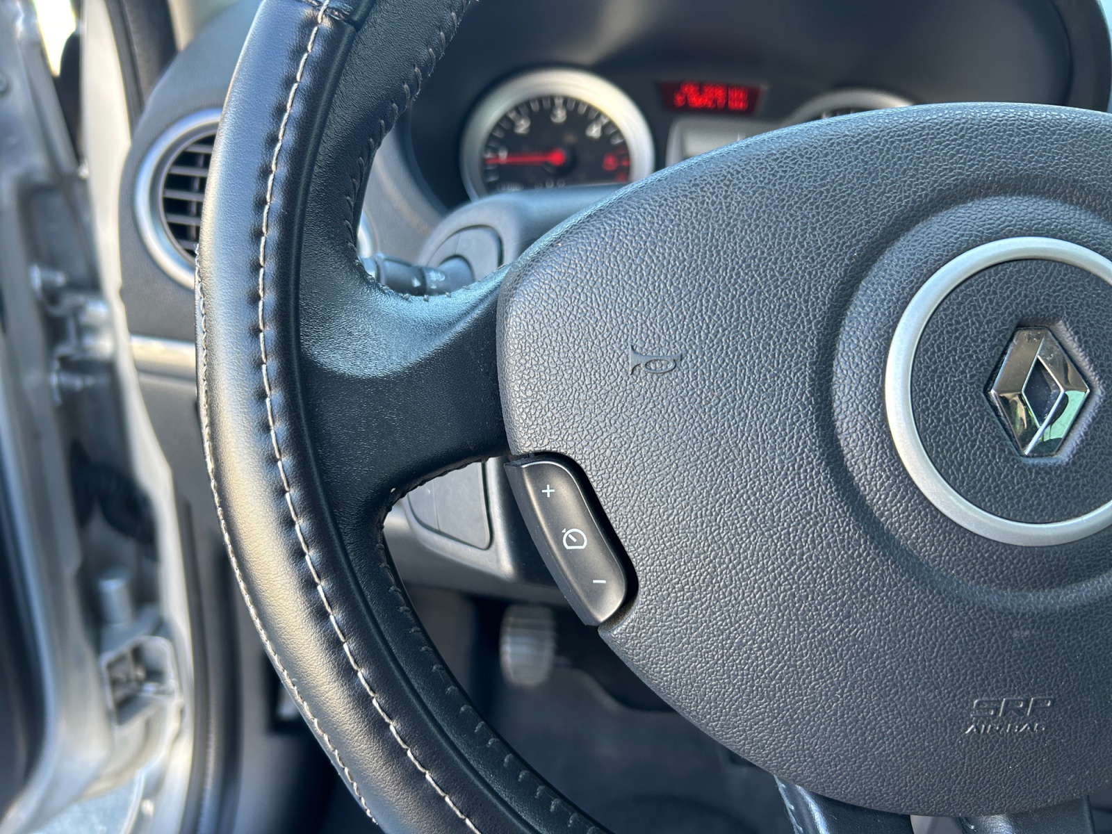 Renault Clio 21
