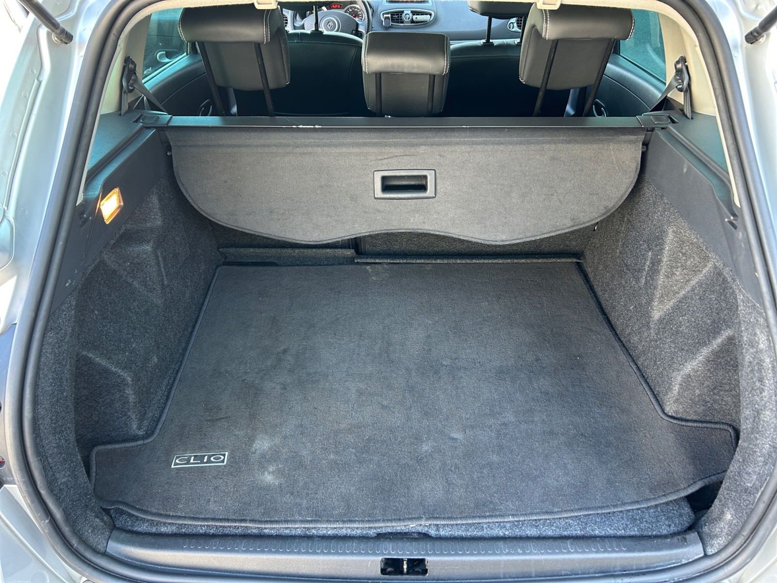 Renault Clio 30