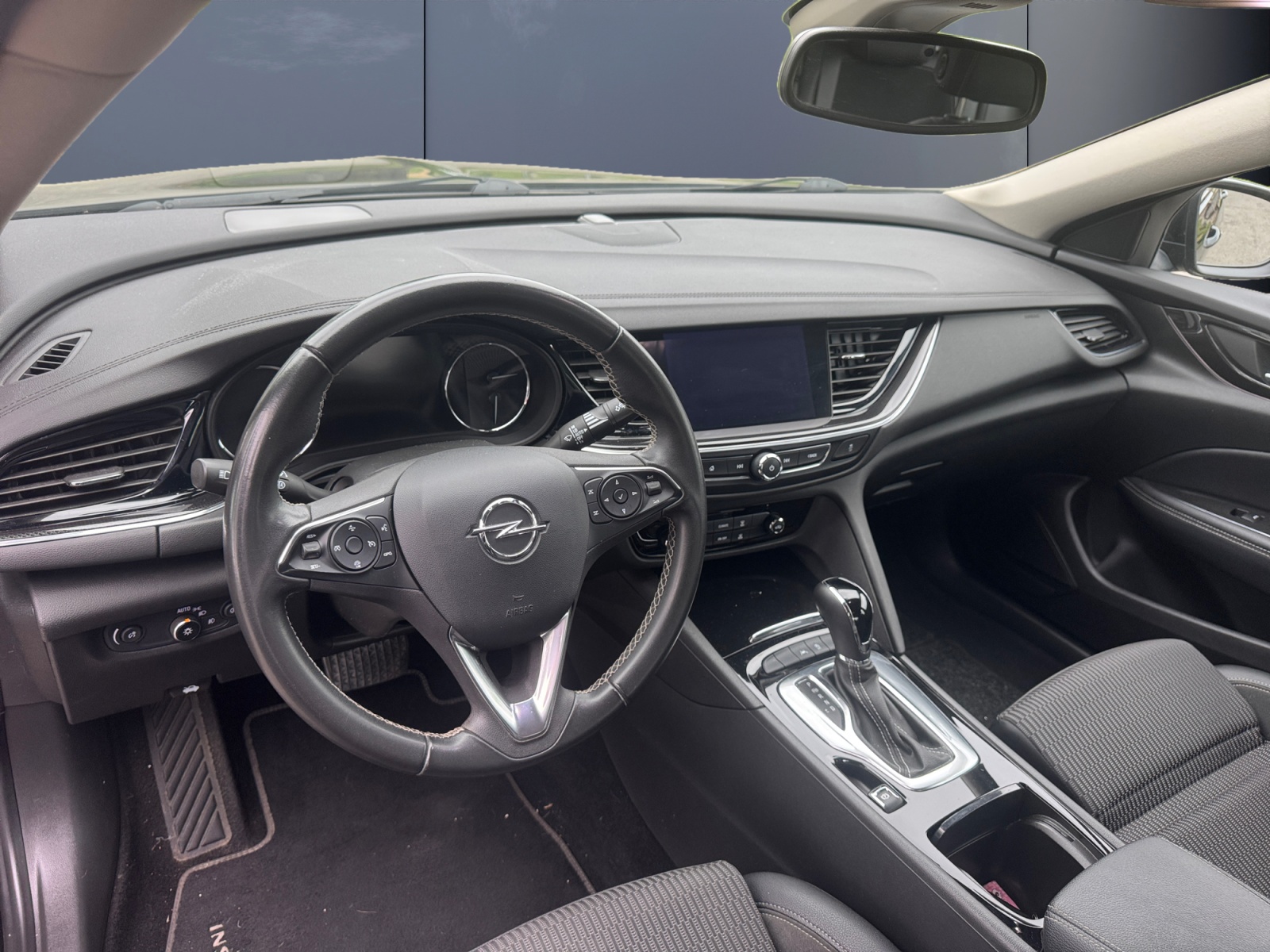 Opel Insignia 8