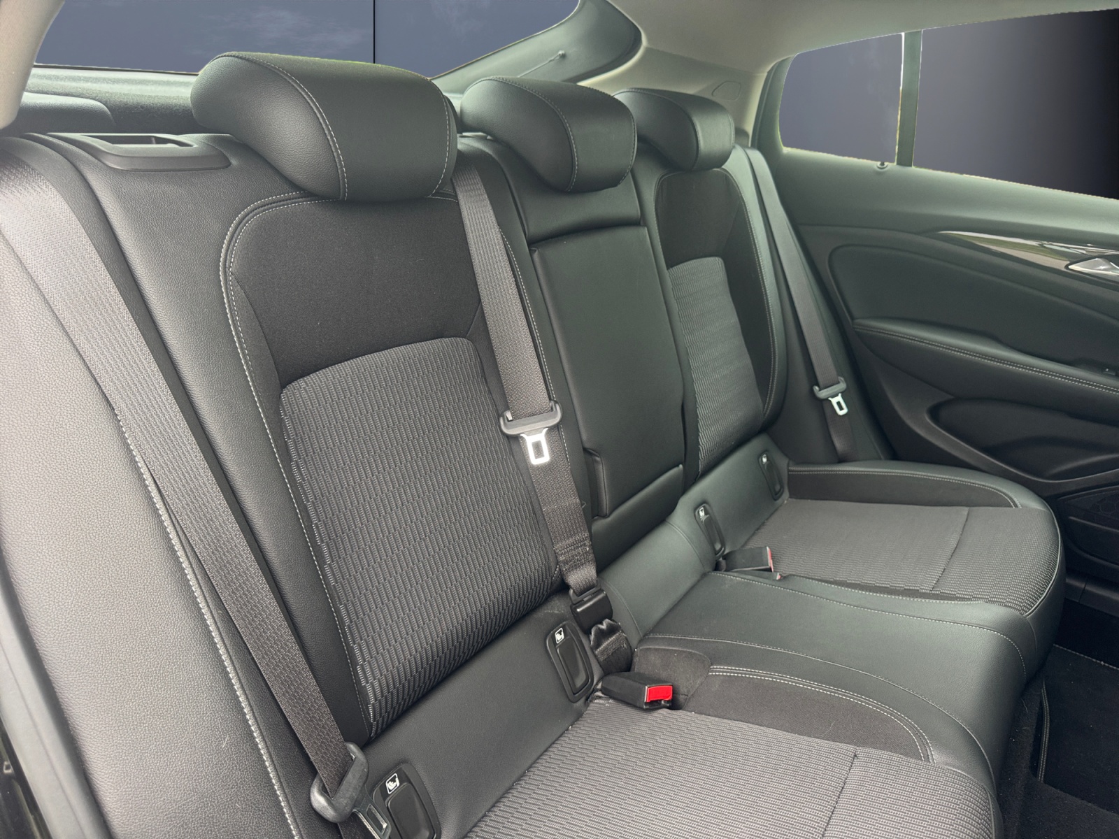 Opel Insignia 11