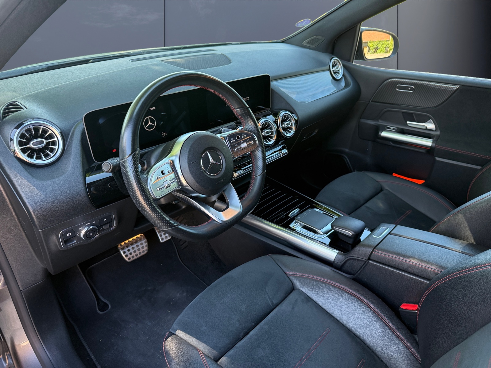 Mercedes-Benz Classe B 8