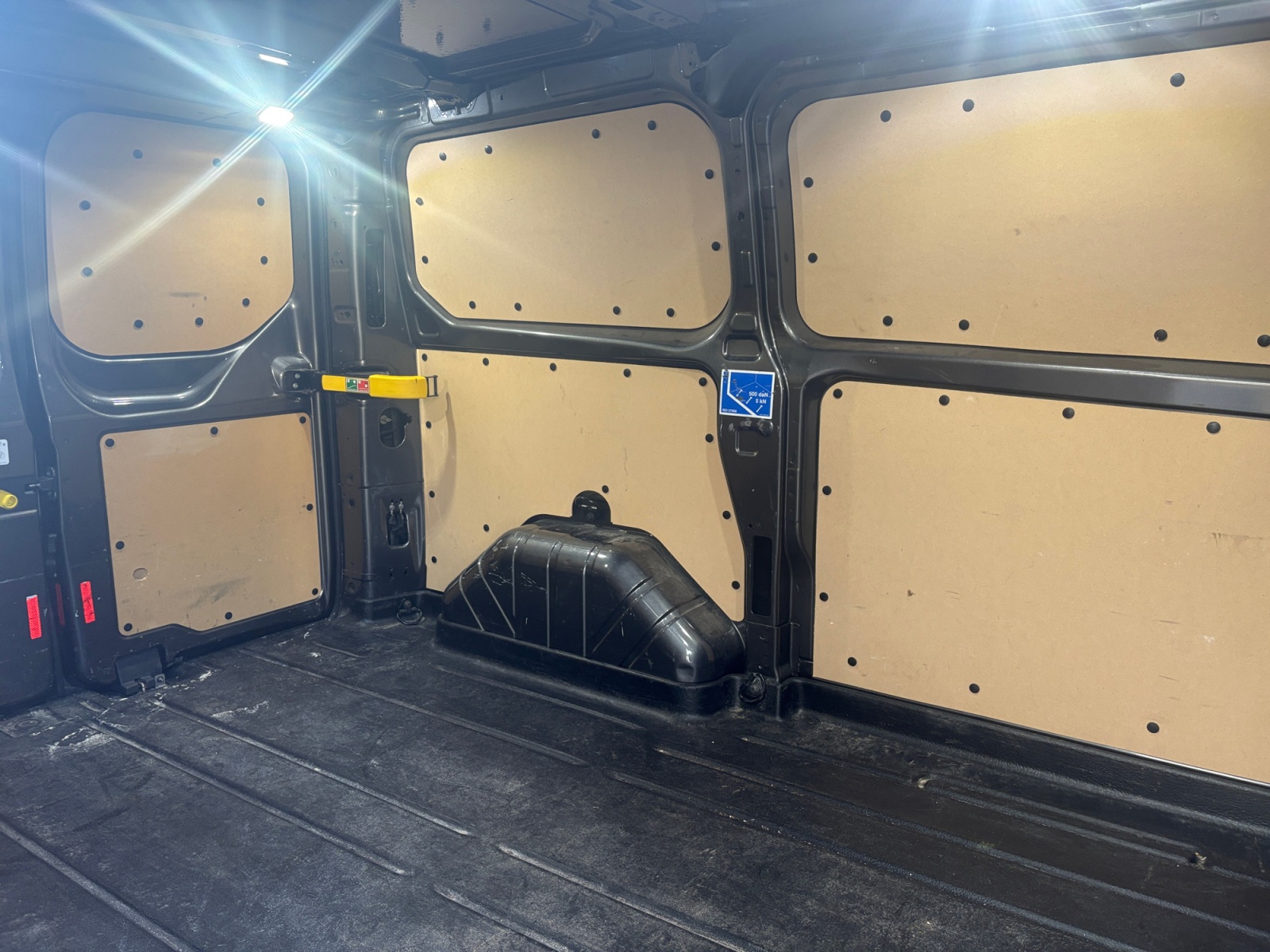 Ford Transit Custom Vu 11