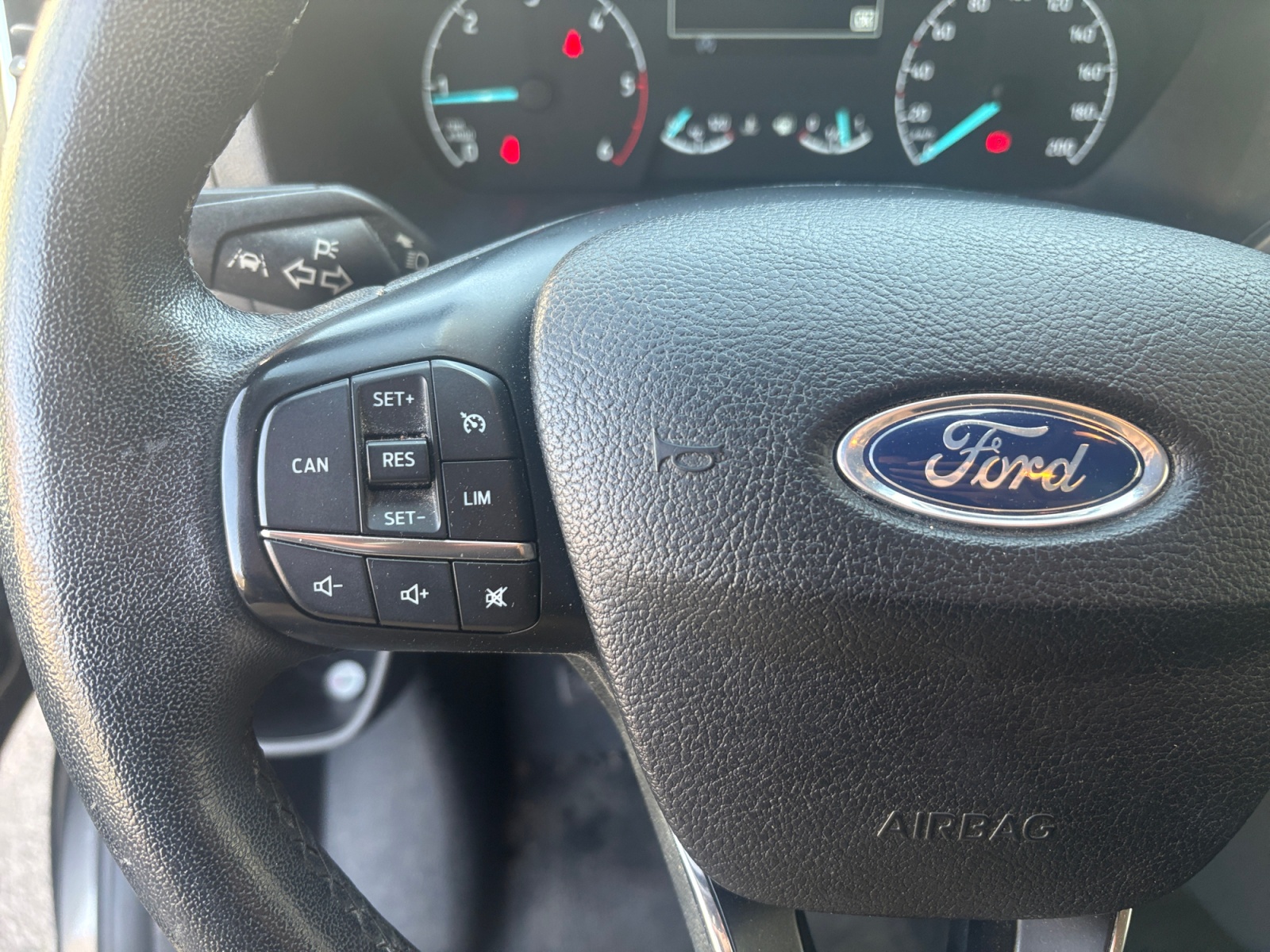 Ford Transit Custom Vu 17