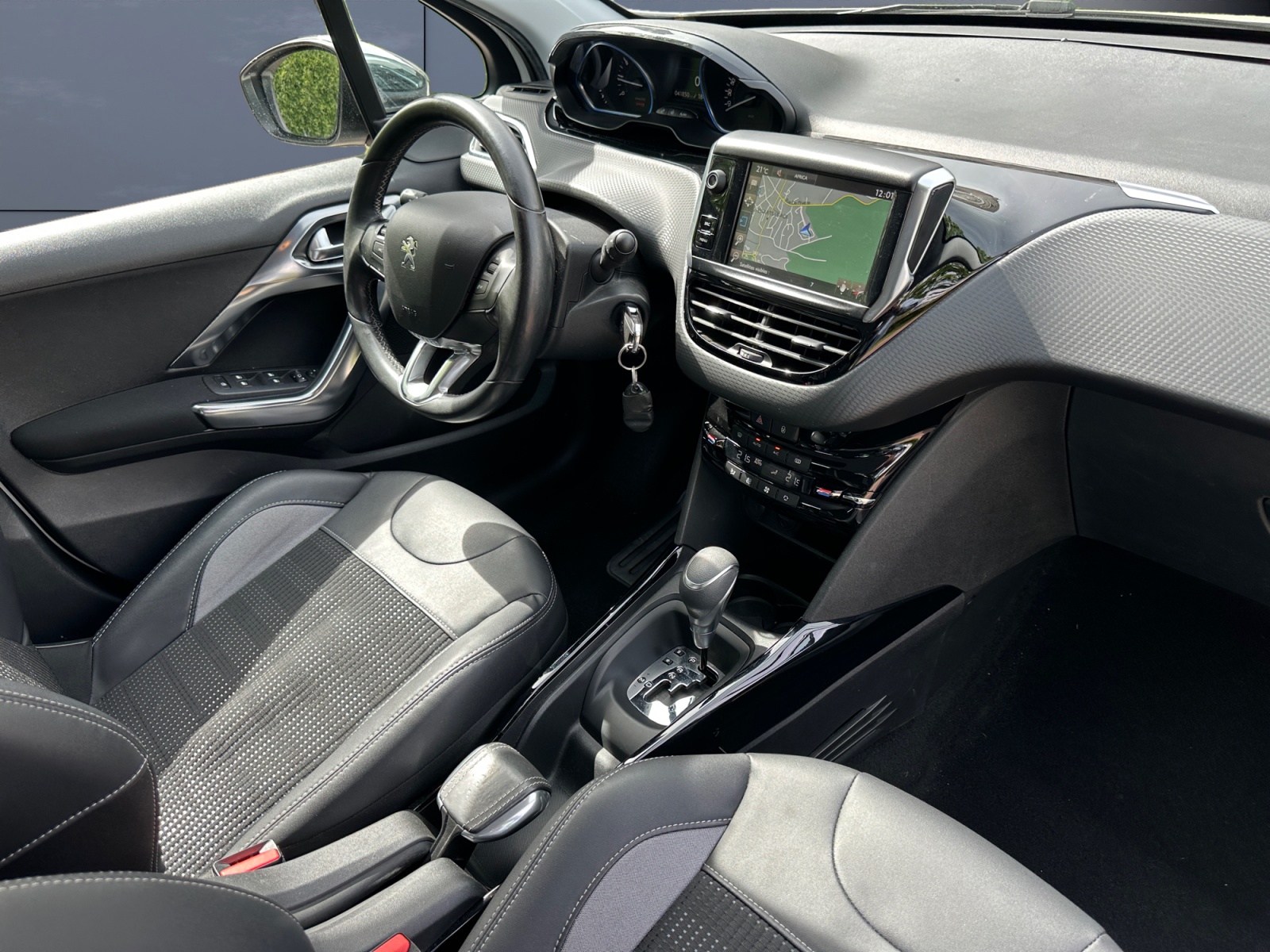 Peugeot 2008 12