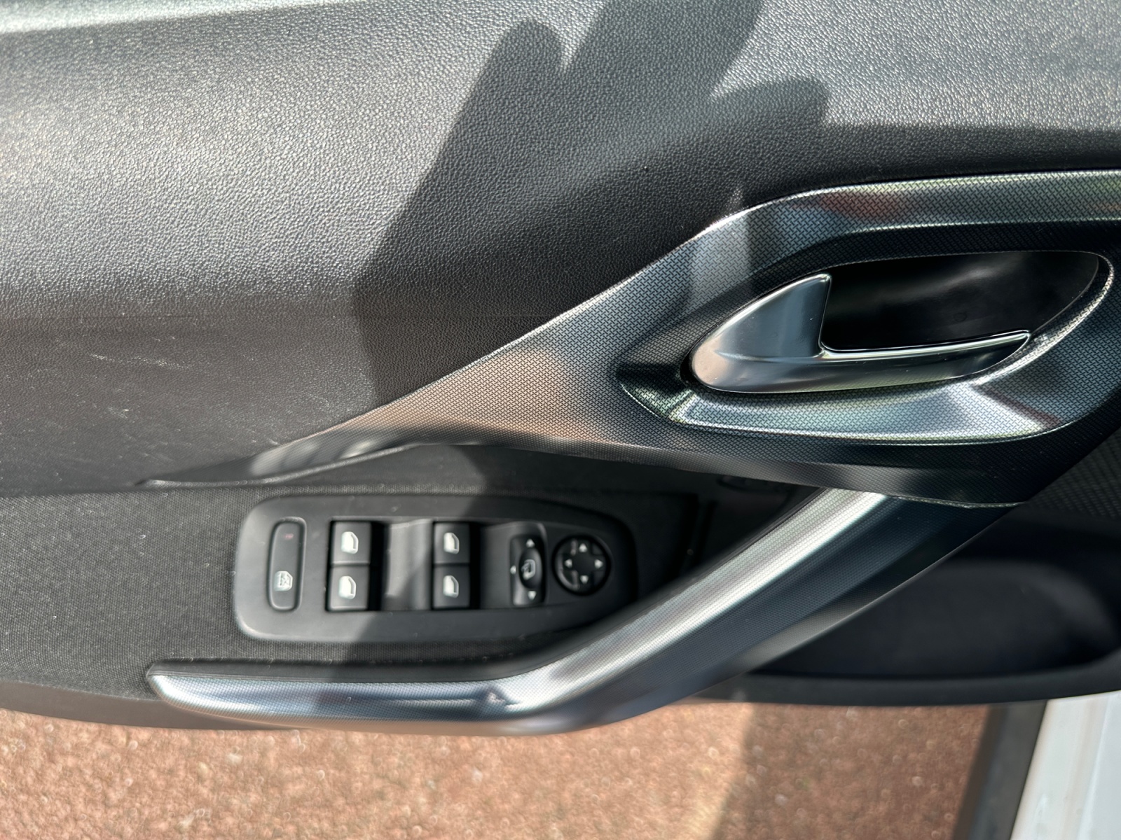 Peugeot 2008 17