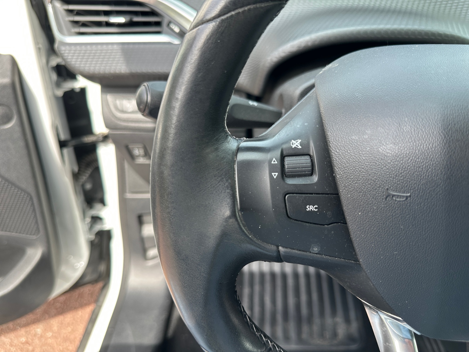 Peugeot 2008 19