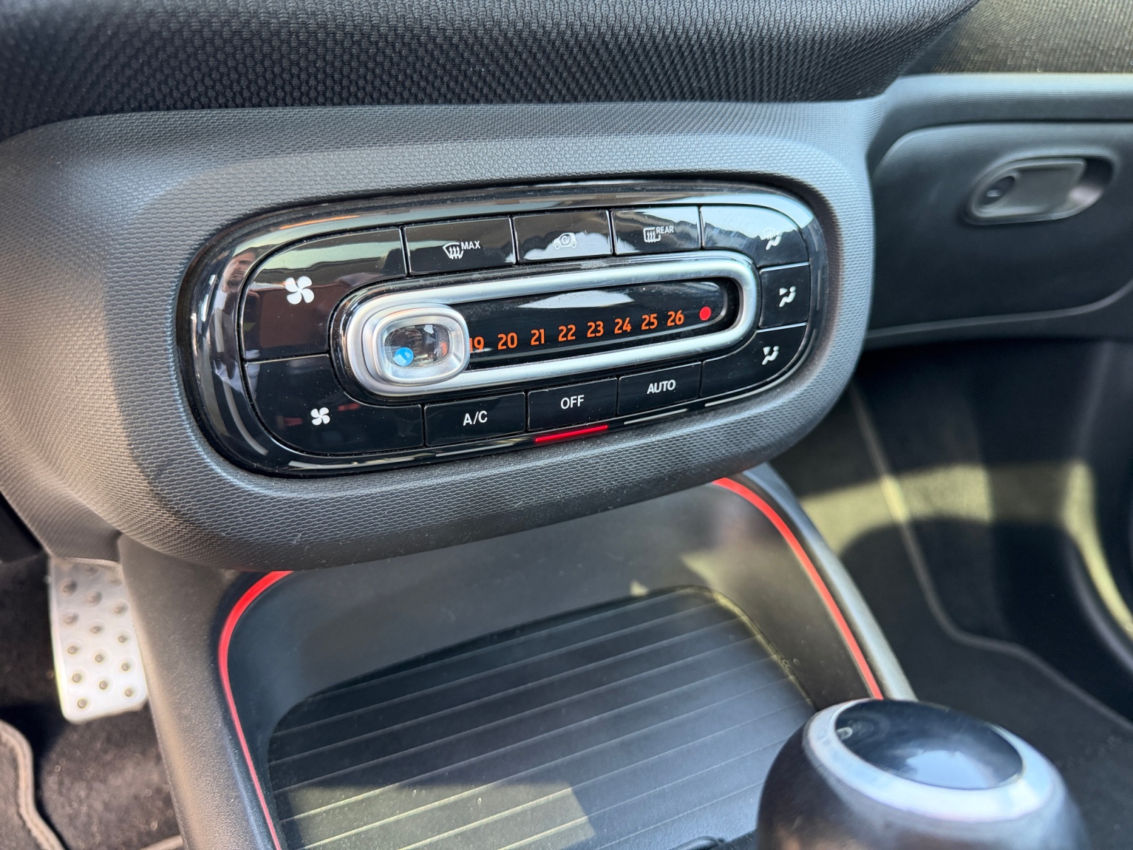 Smart Eq Forfour 23
