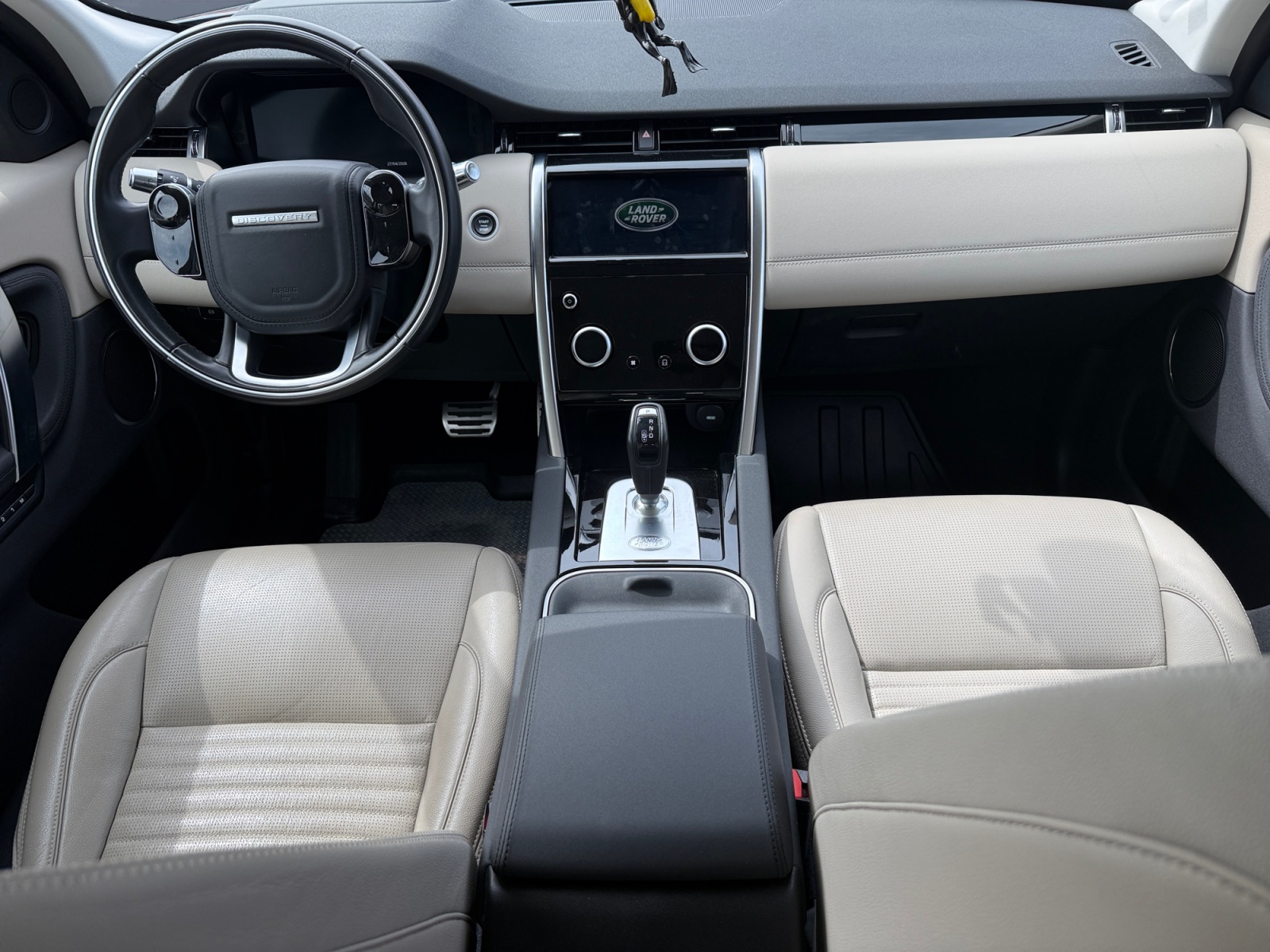 Land Rover Discovery Sport 14