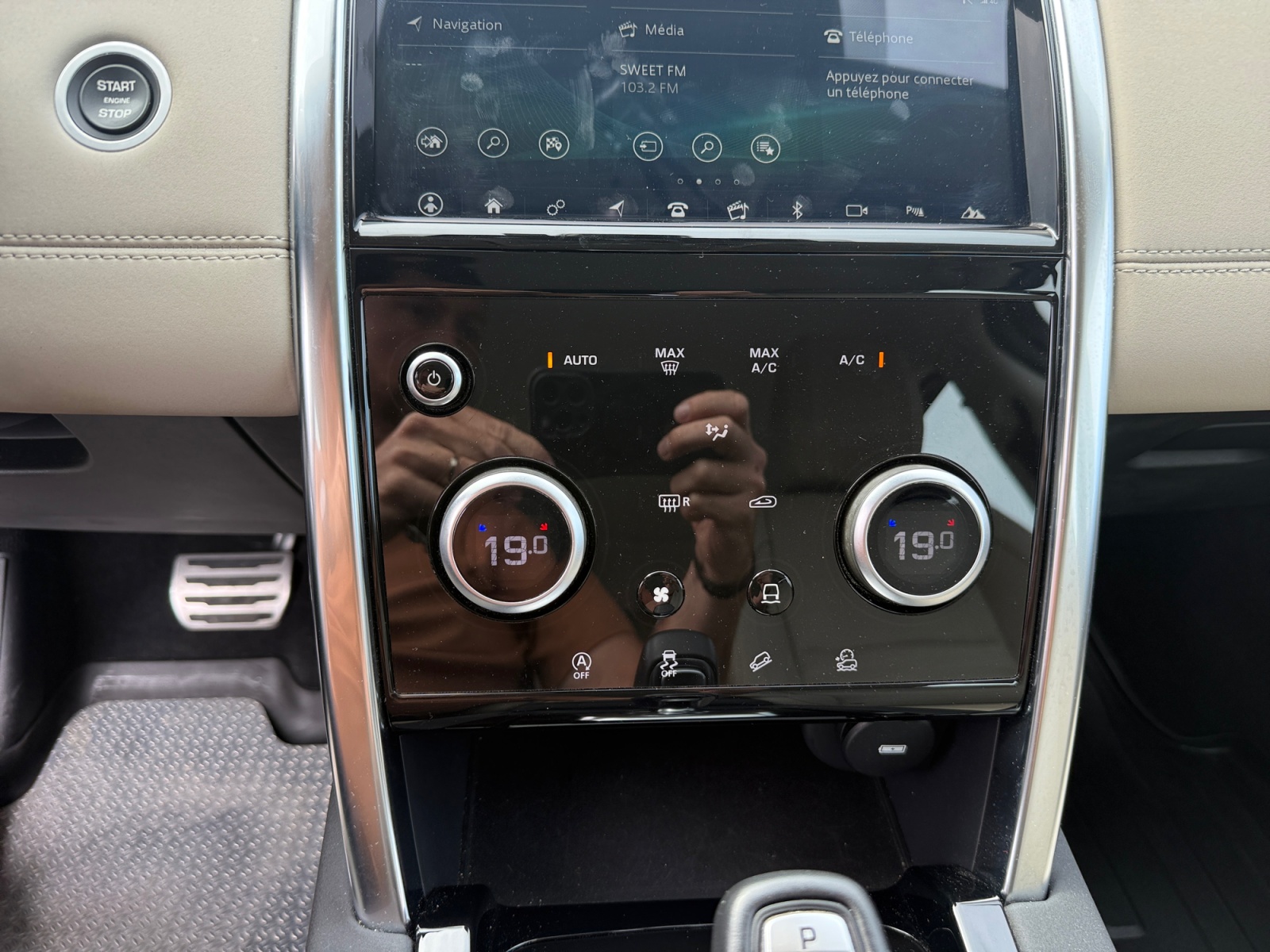 Land Rover Discovery Sport 23