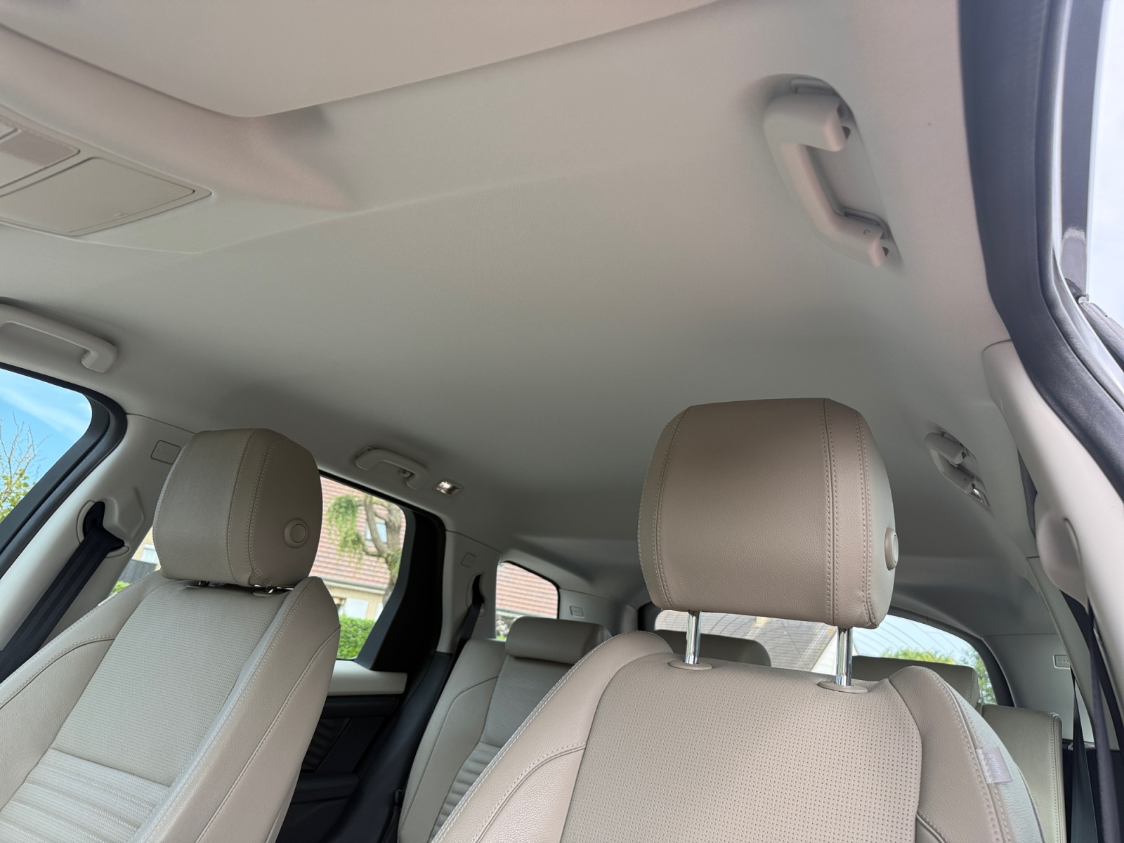 Land Rover Discovery Sport 26