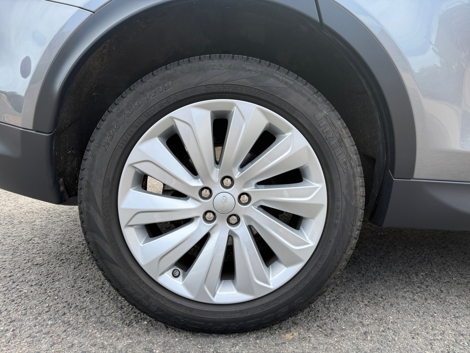 Land Rover Discovery Sport 30