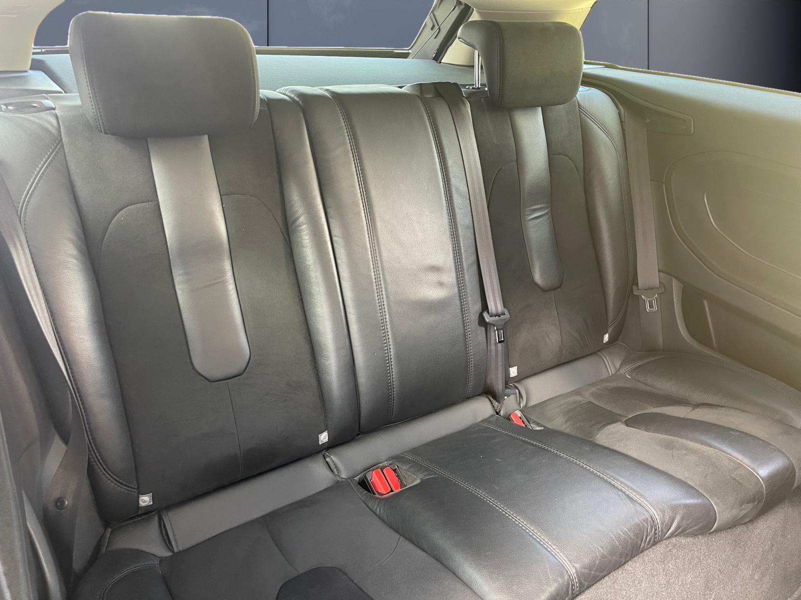 Land Rover Range Rover Evoque 11