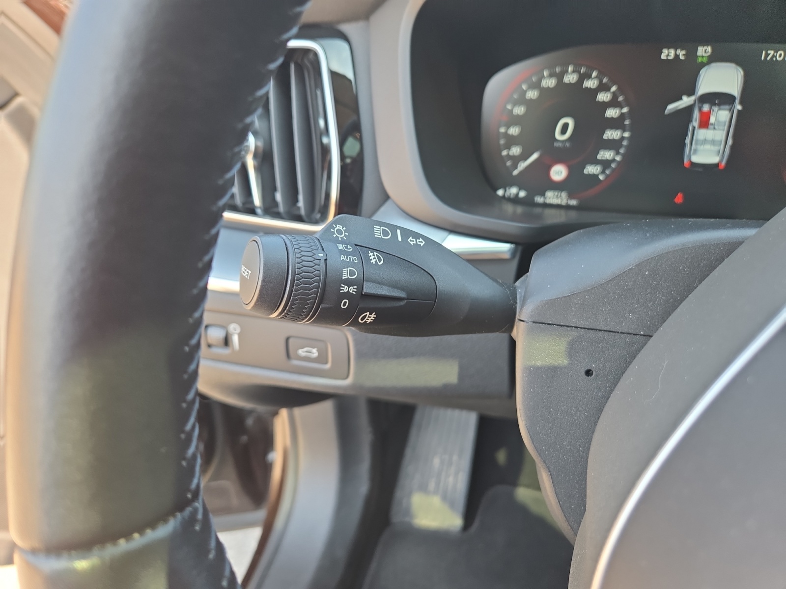 Volvo Xc60 20