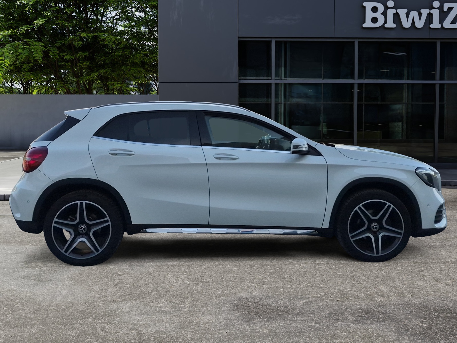Mercedes-Benz Gla 5