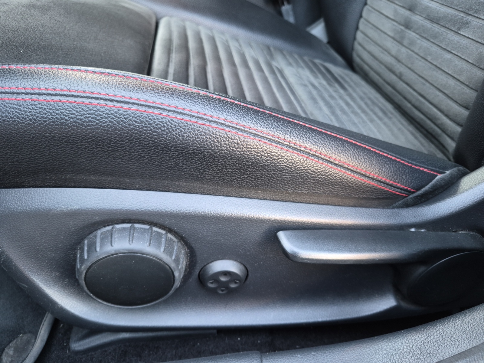 Mercedes-Benz Gla 19