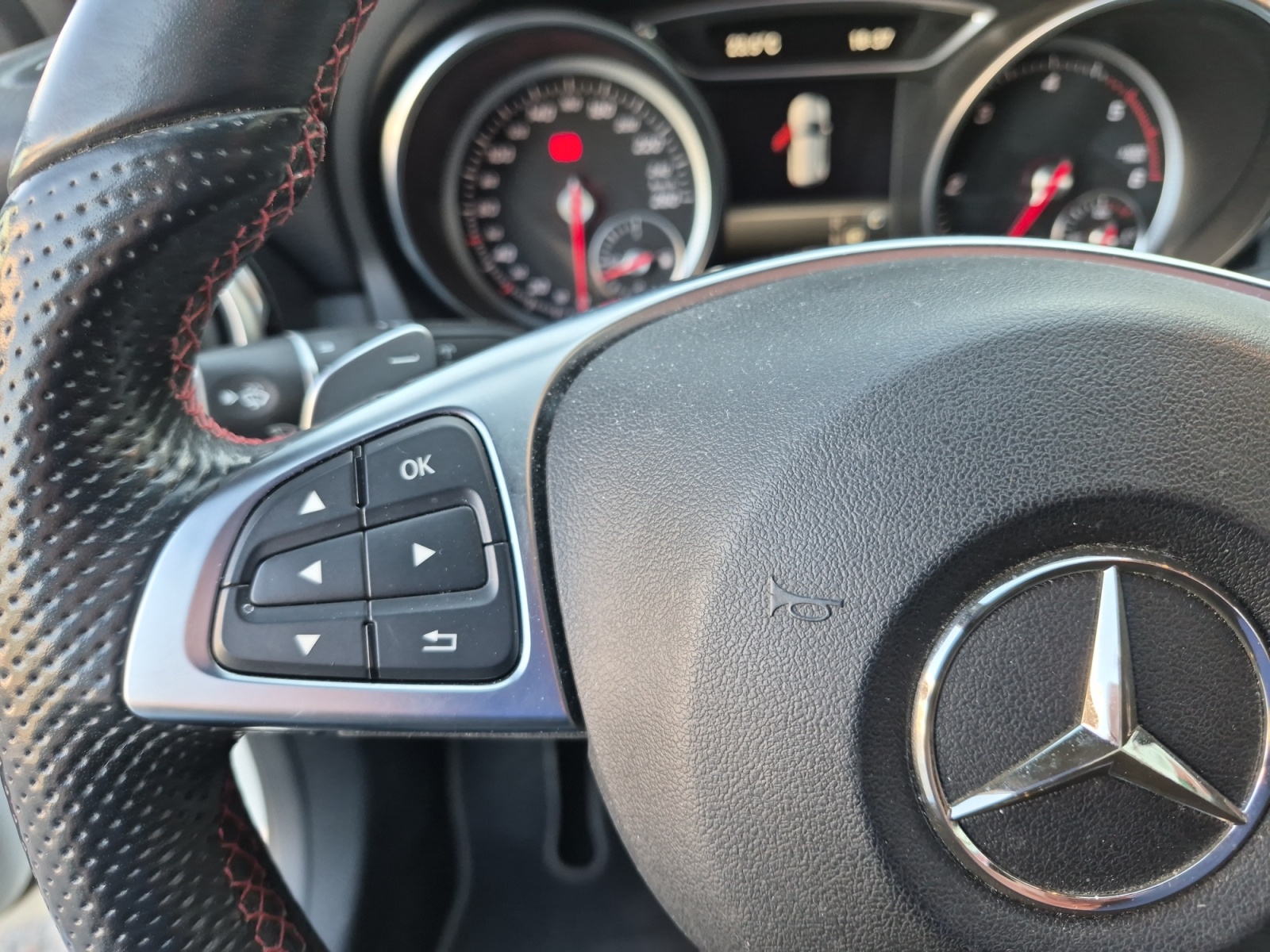 Mercedes-Benz Gla 21