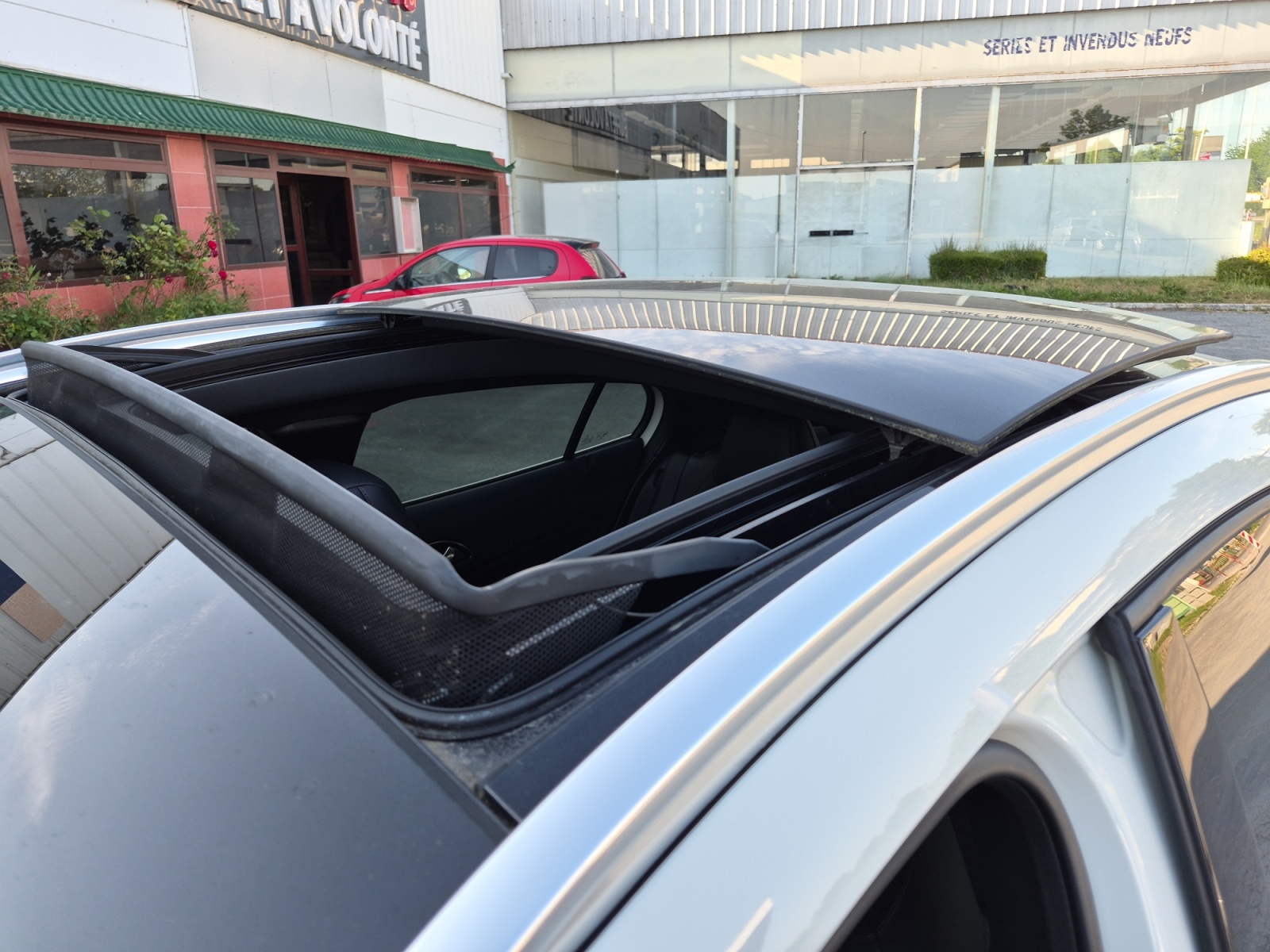 Mercedes-Benz Gla 28