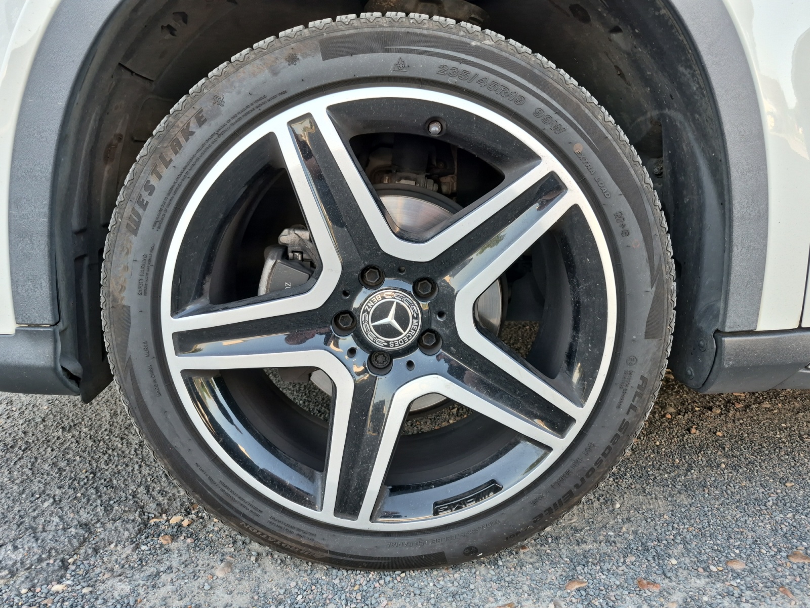 Mercedes-Benz Gla 29