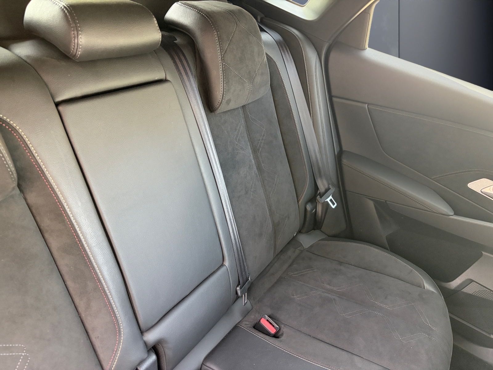 Ds Automobiles Ds 7 11