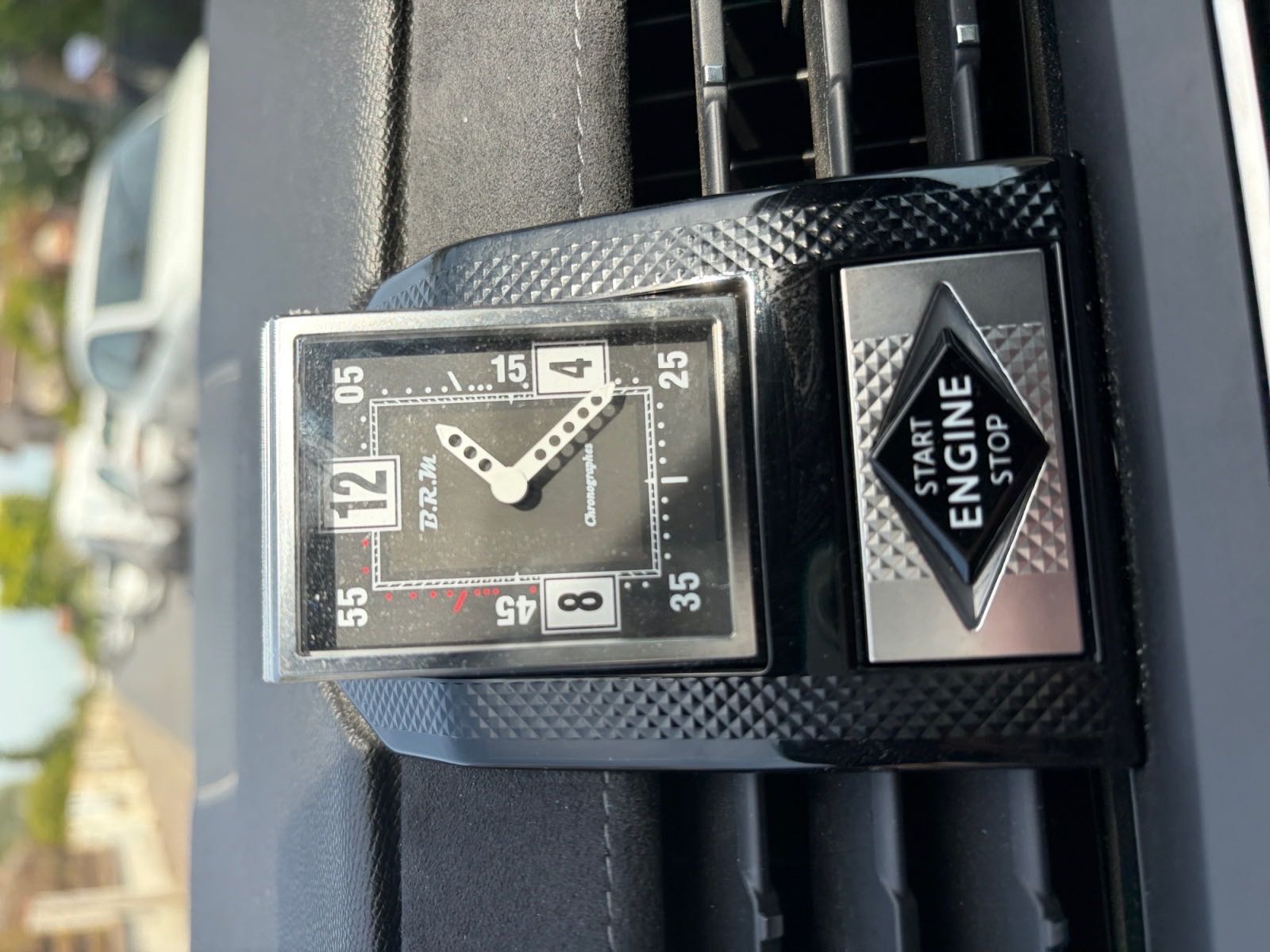 Ds Automobiles Ds 7 18