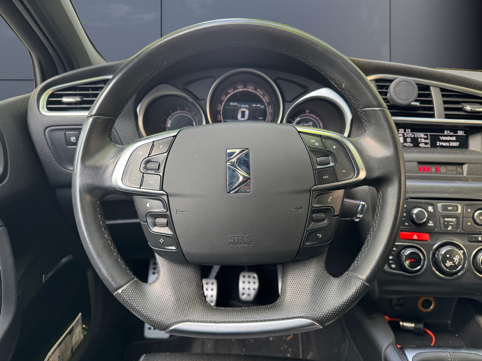 Ds Automobiles Ds 4 15