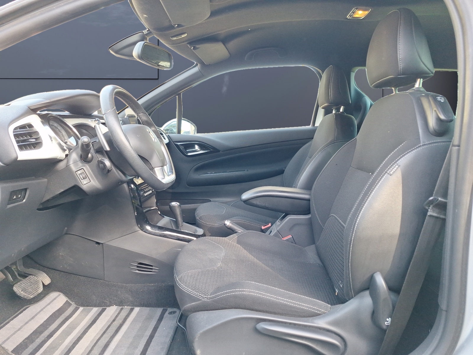 Ds Automobiles Ds 3 9