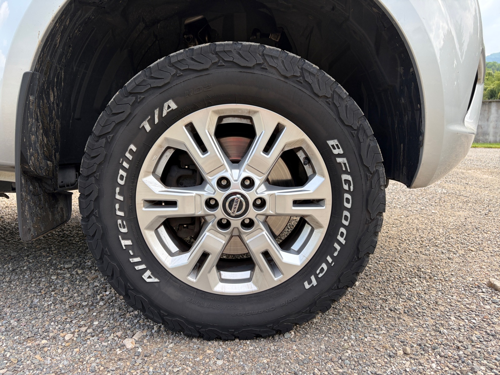 Nissan Np300 Navara 25