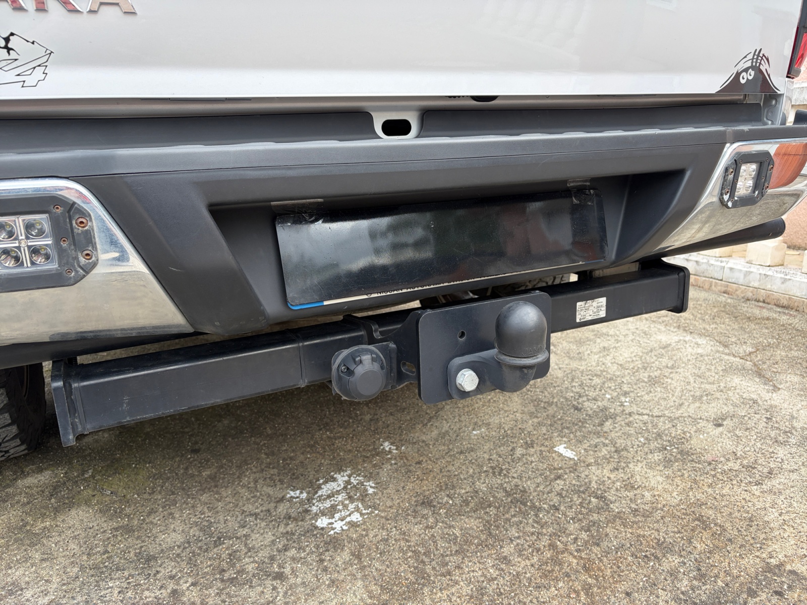 Nissan Np300 Navara 30