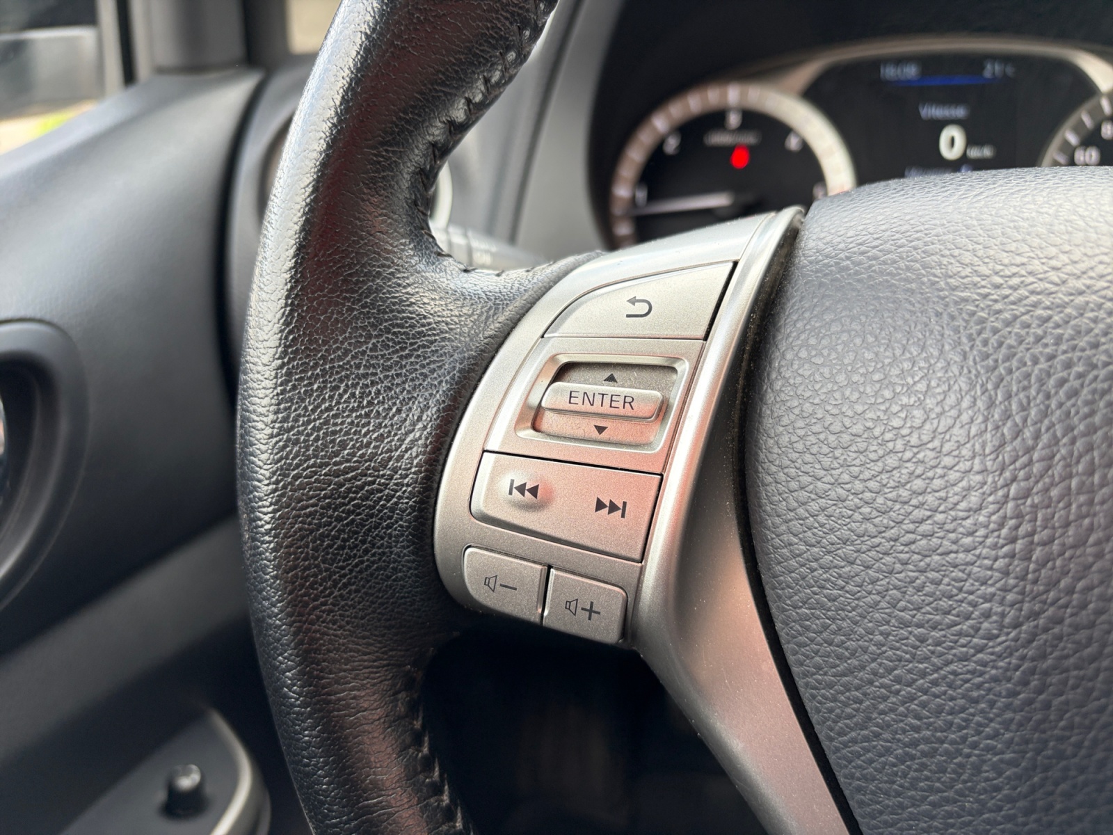 Nissan Np300 Navara 17