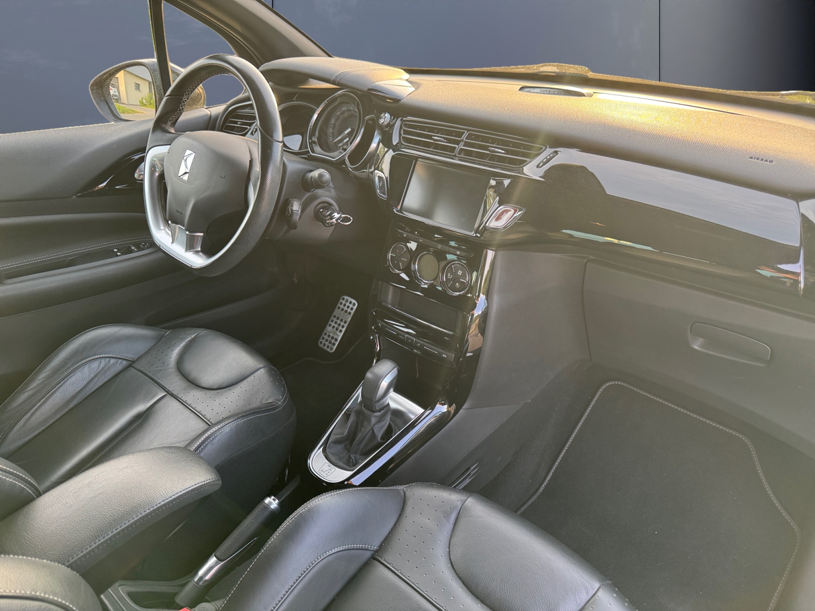 Ds Automobiles Ds3 12