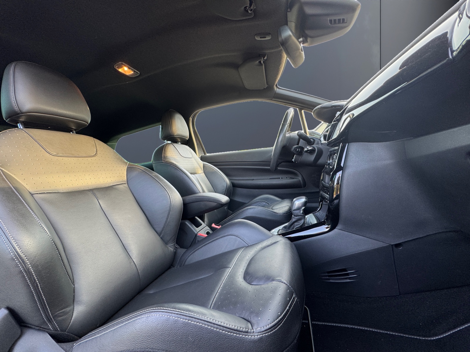 Ds Automobiles Ds3 13