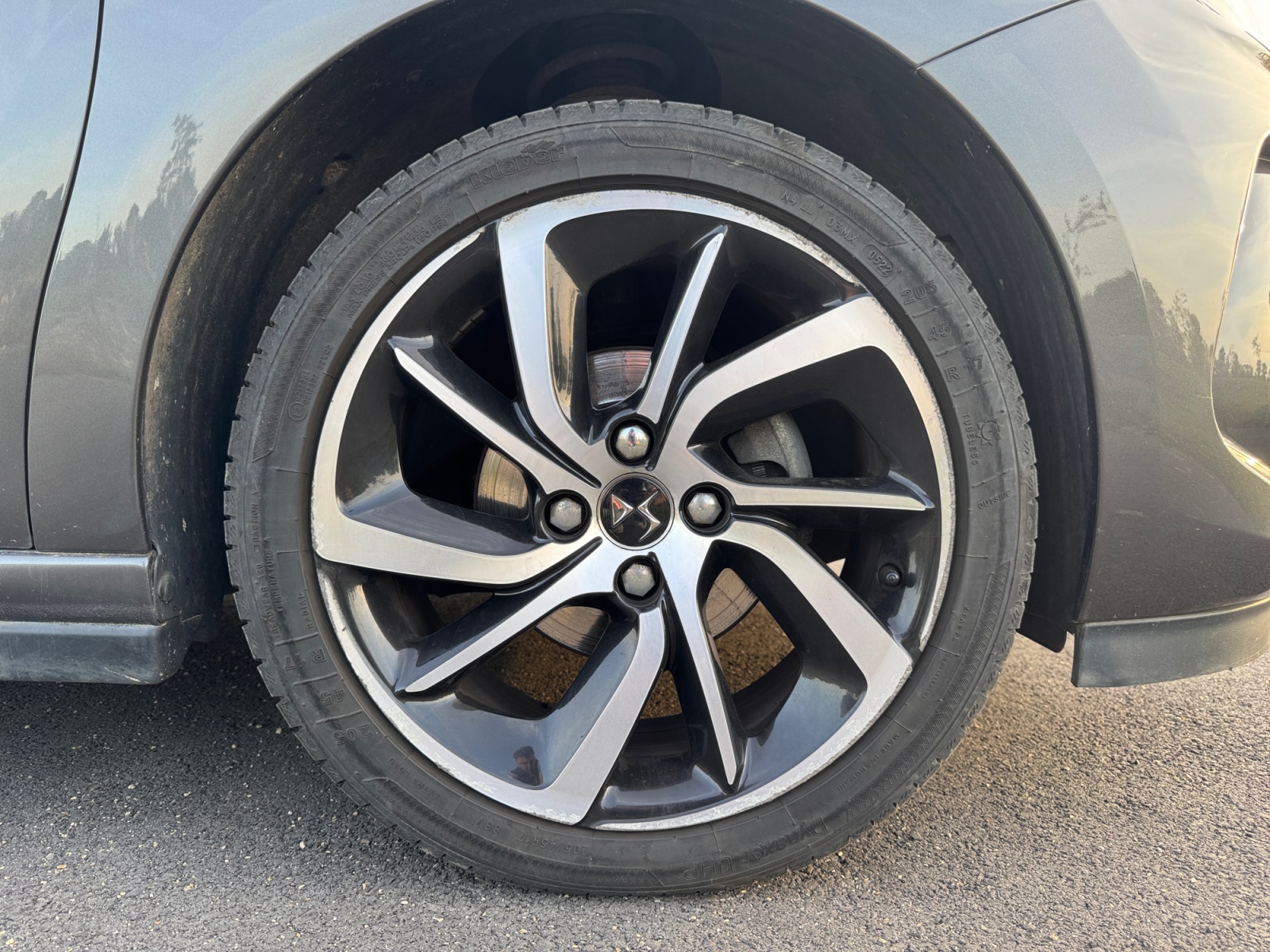 Ds Automobiles Ds3 24