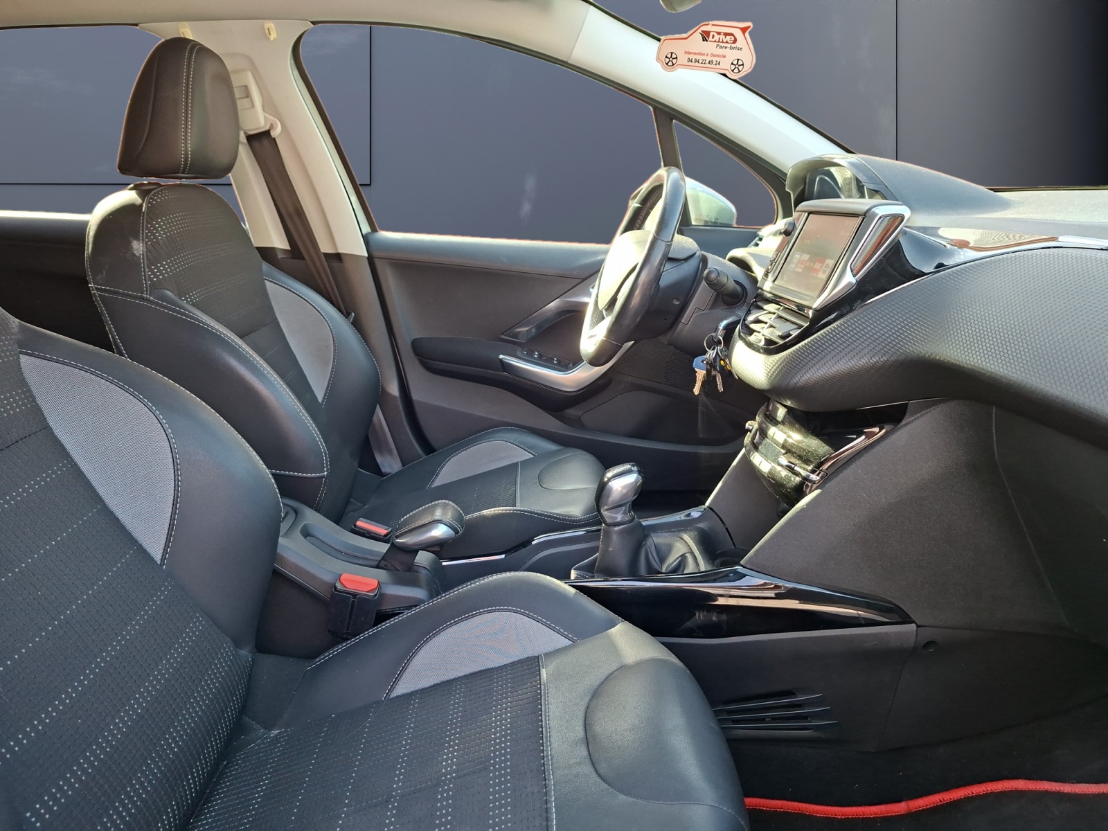 Peugeot 2008 13