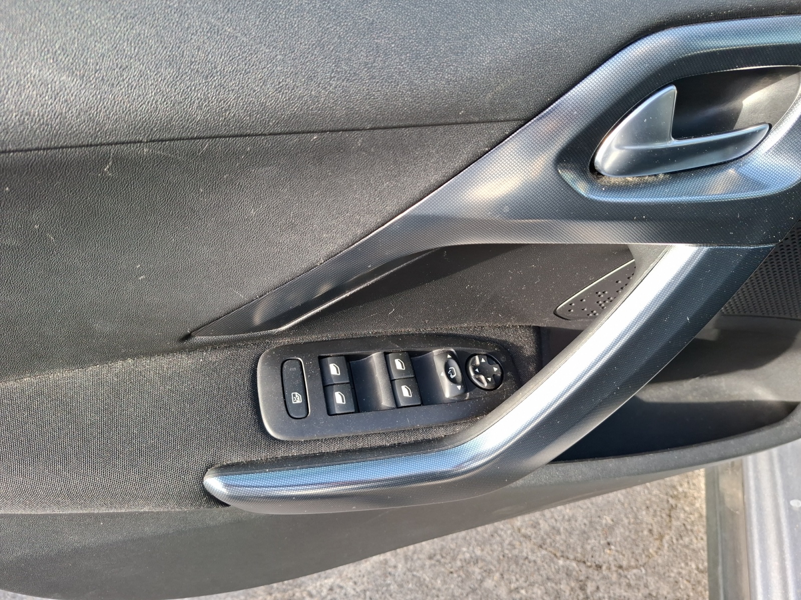 Peugeot 2008 25