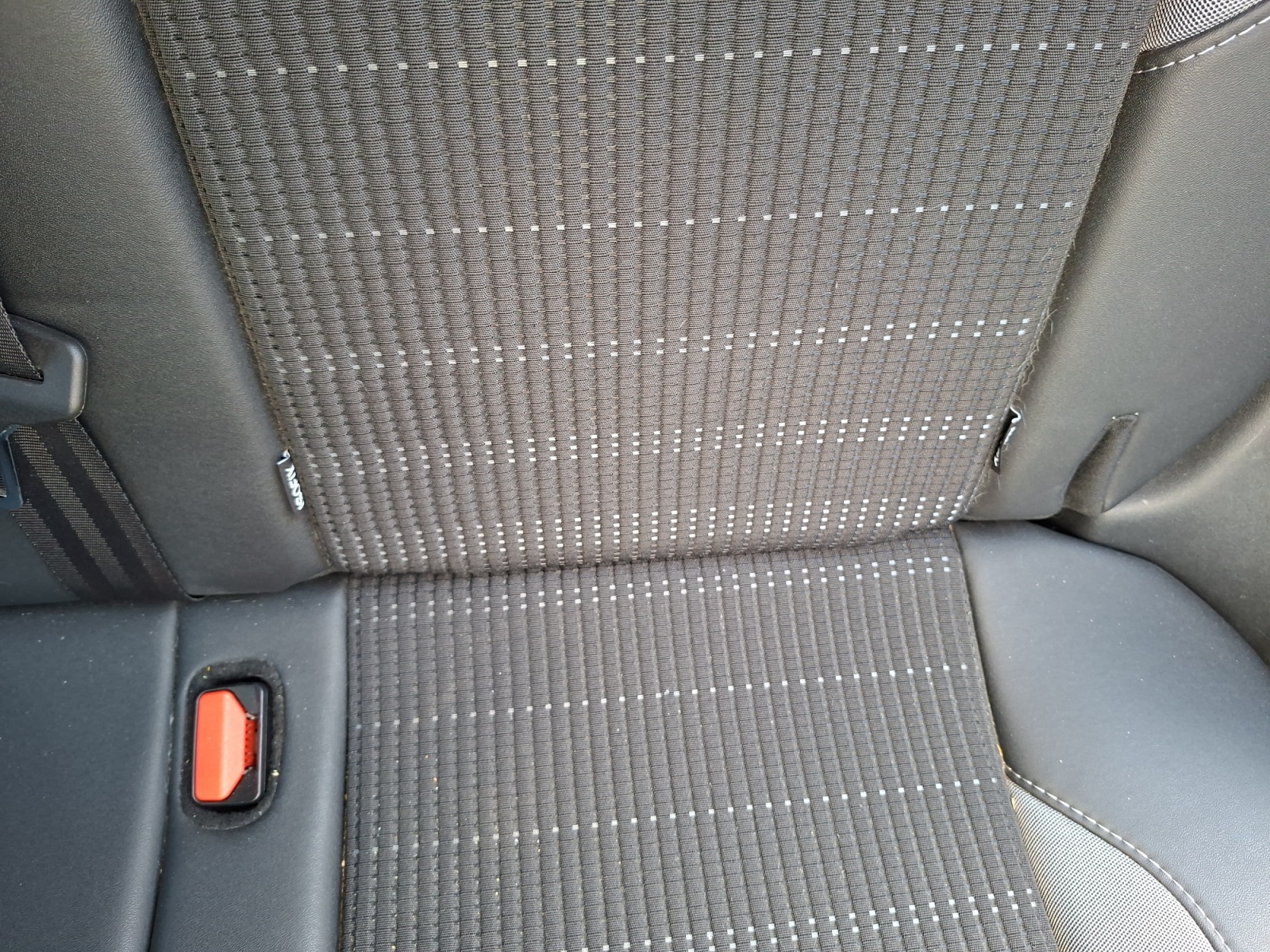 Peugeot 2008 27