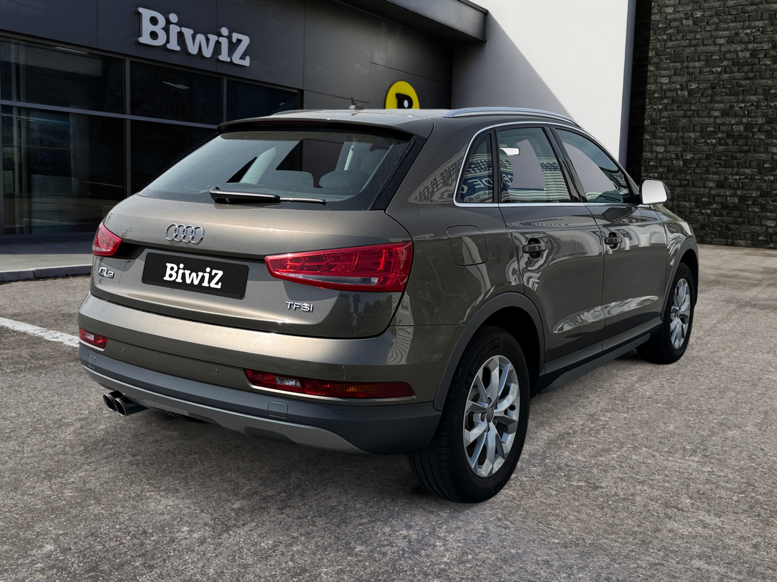 Audi Q3 4