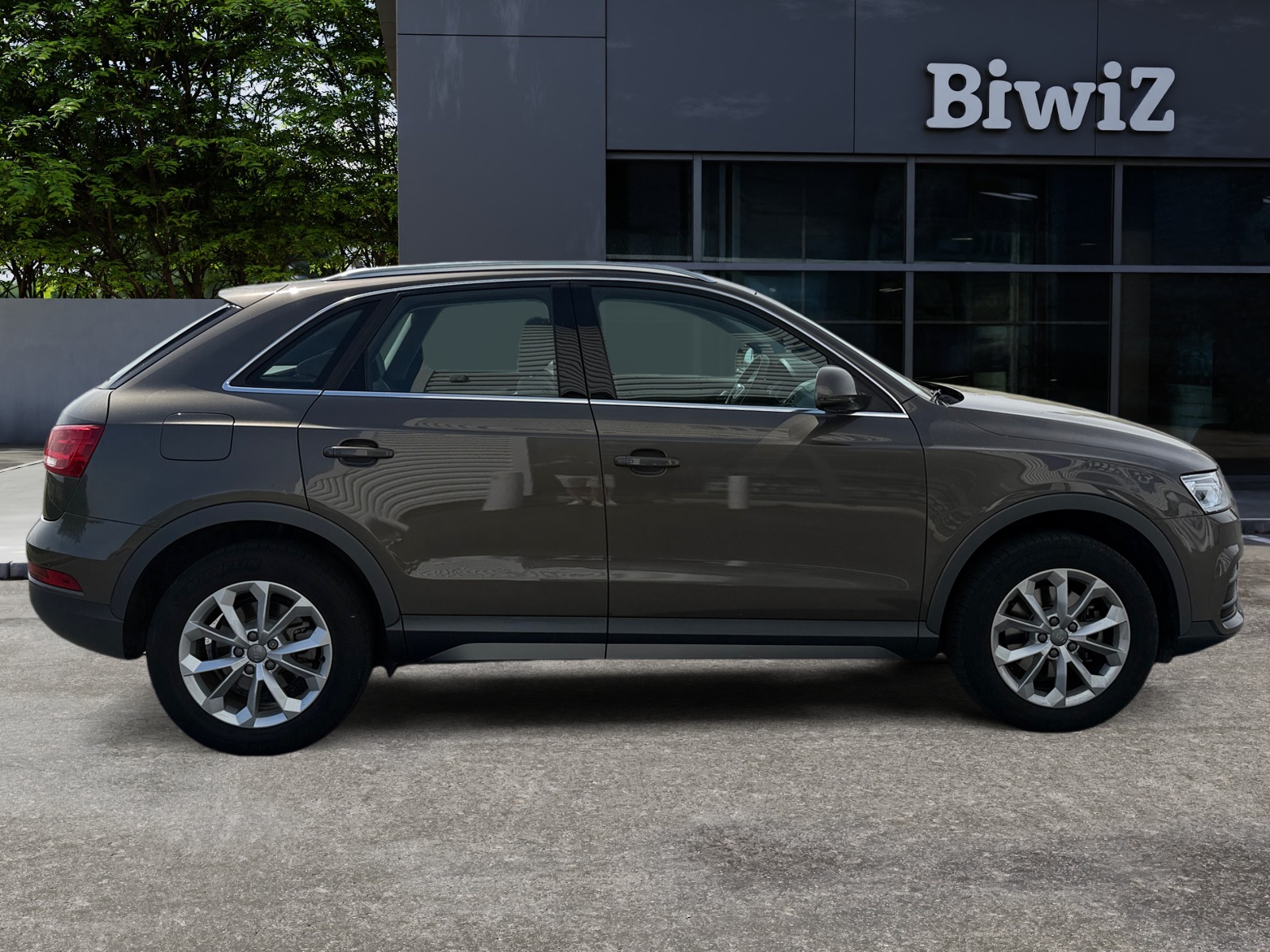 Audi Q3 5