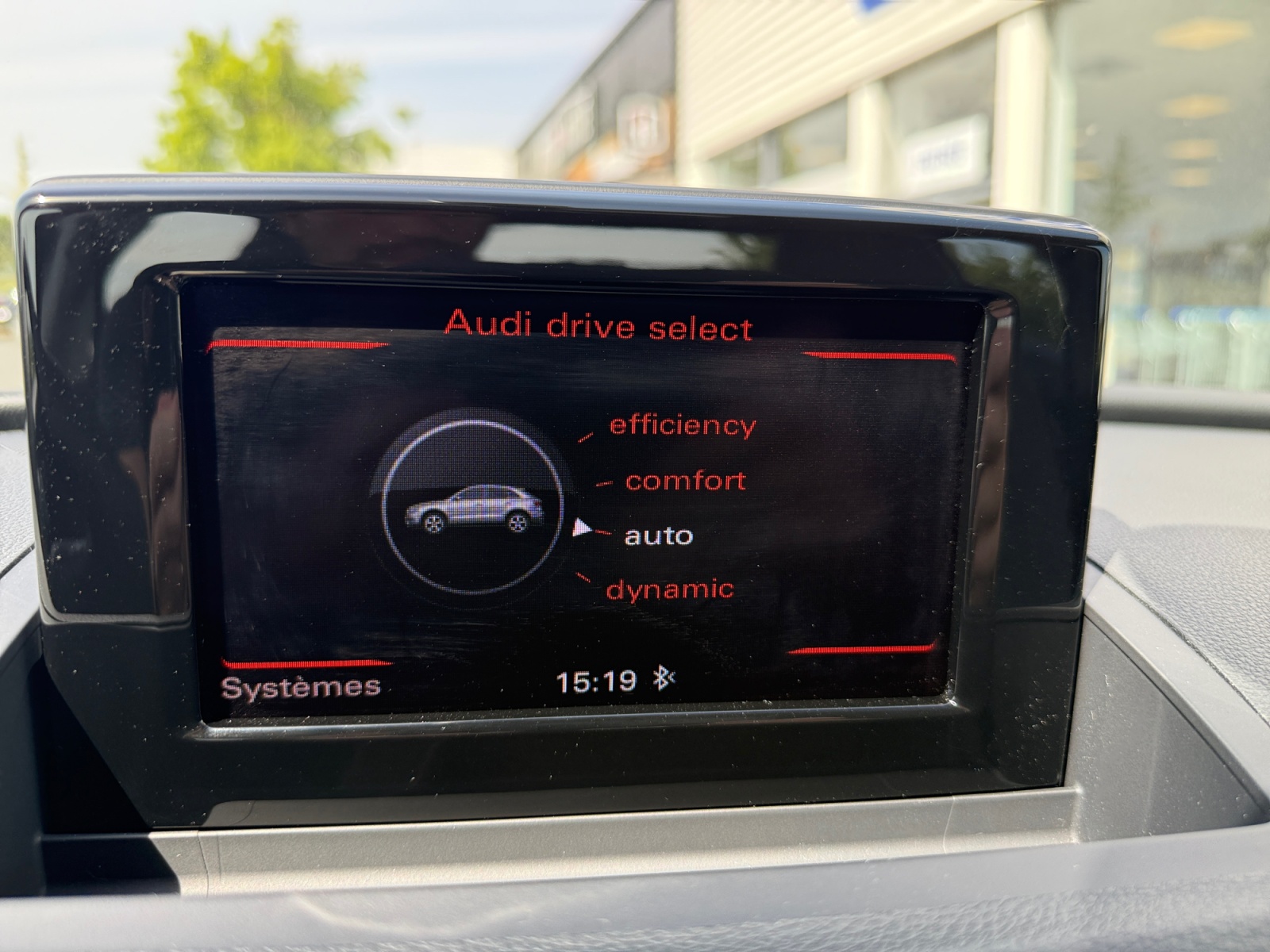 Audi Q3 25