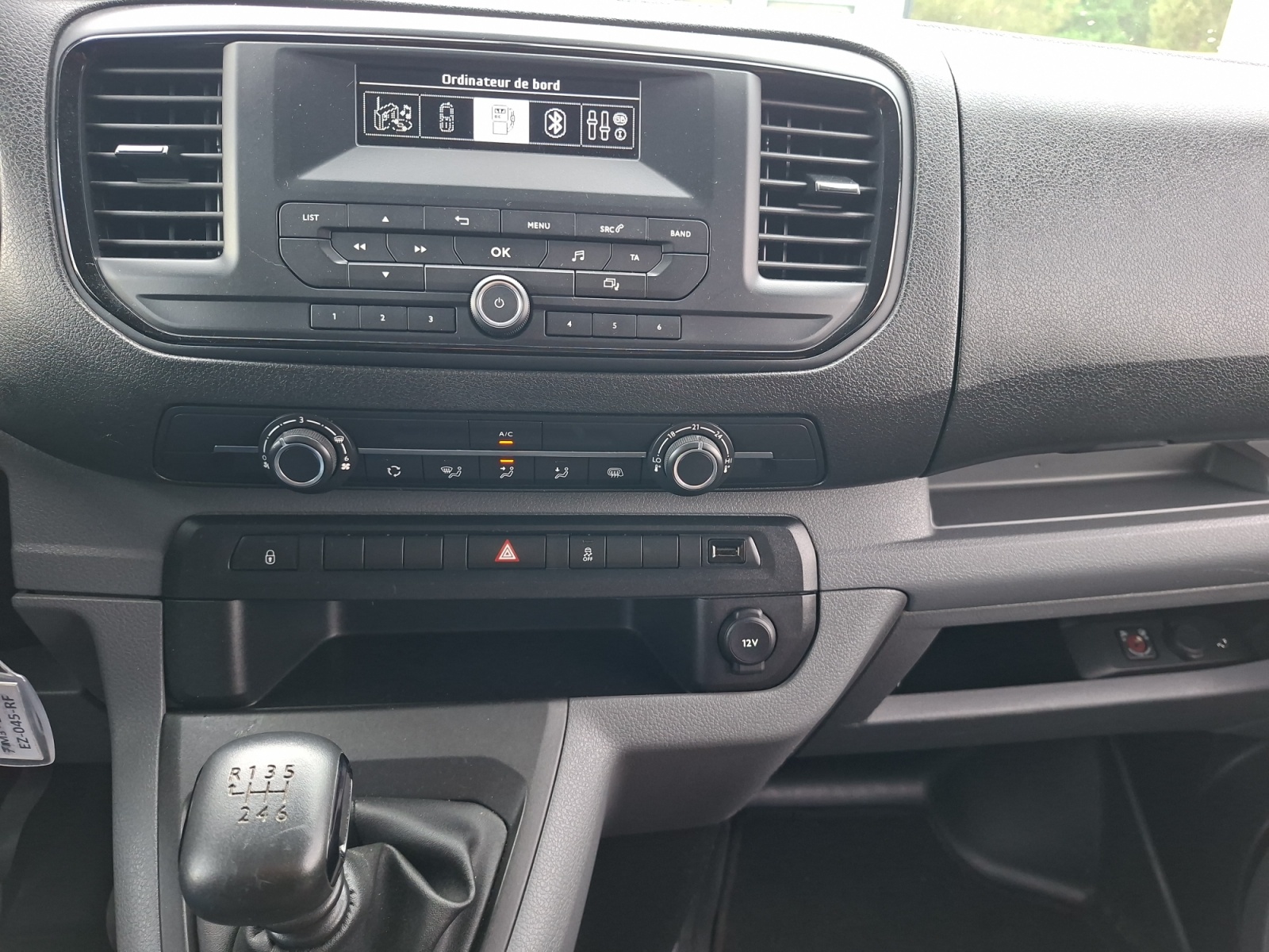 Peugeot Expert 16