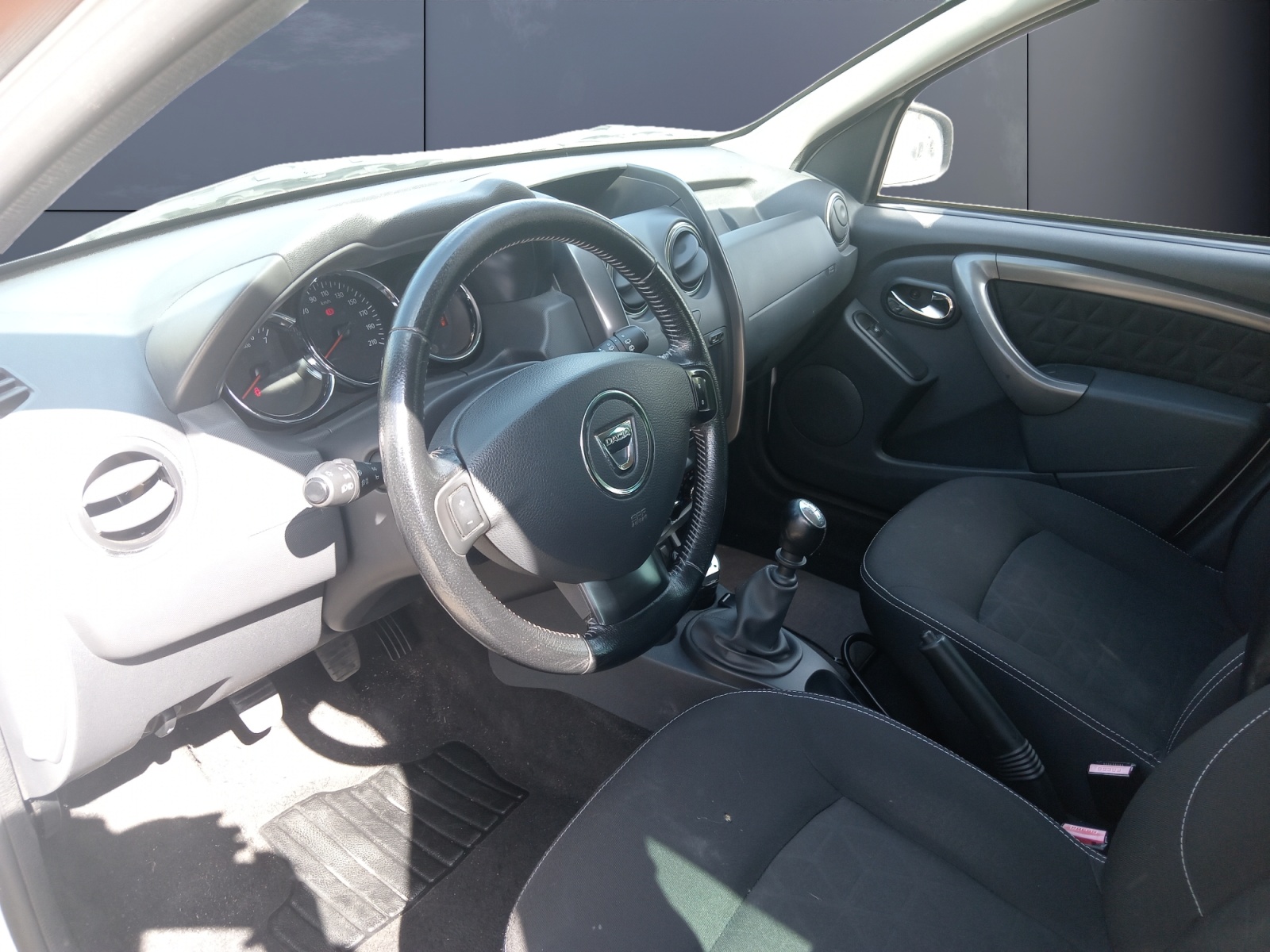 Dacia Duster 8