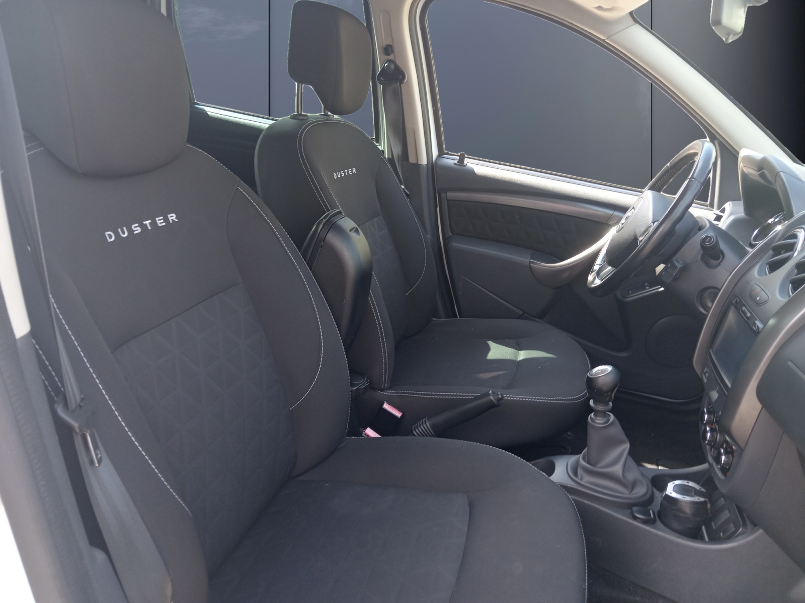 Dacia Duster 13