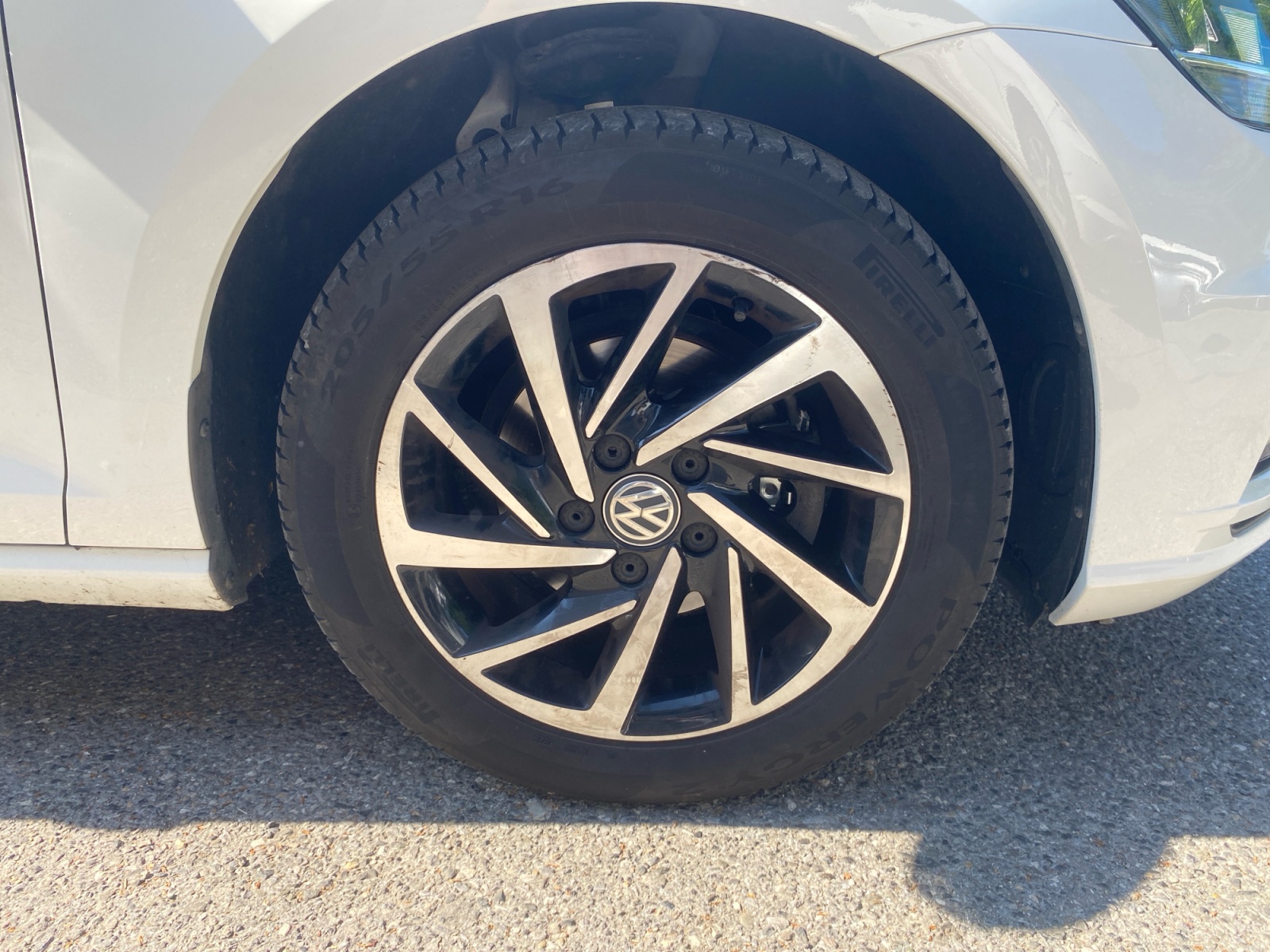 Volkswagen Golf 26