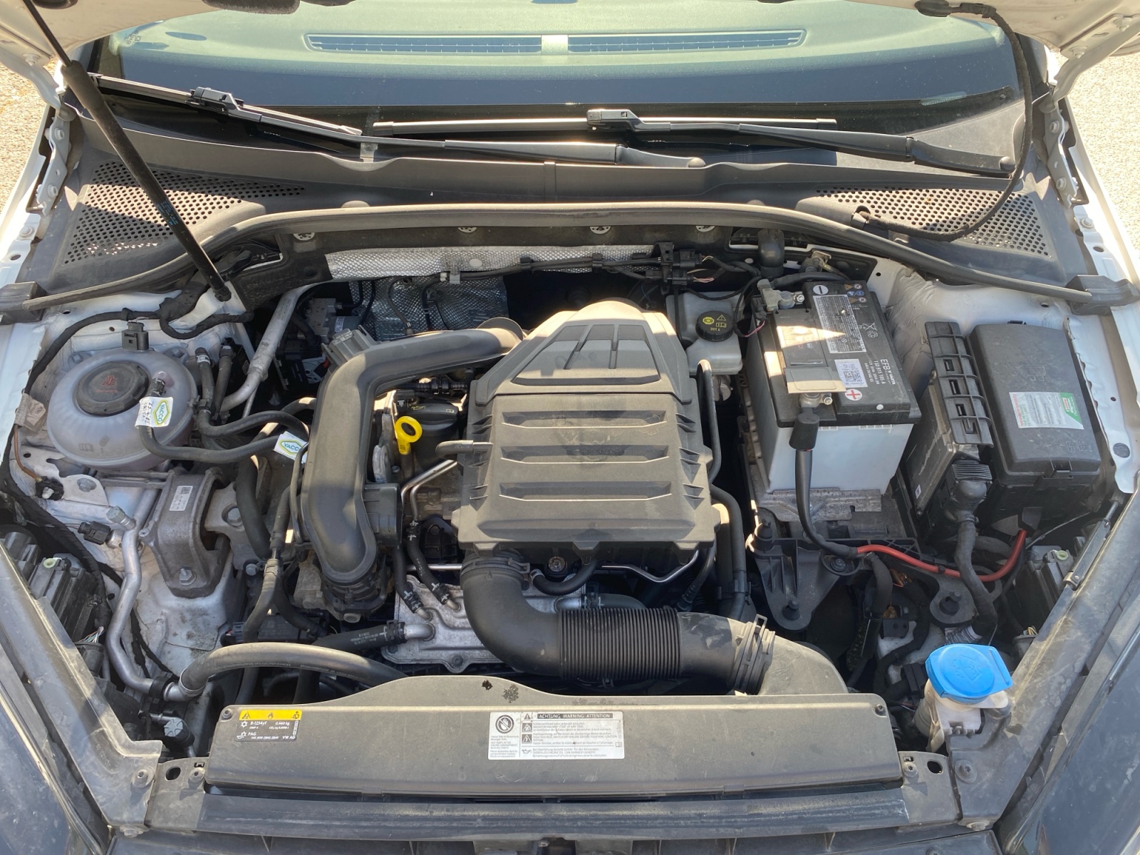Volkswagen Golf 33