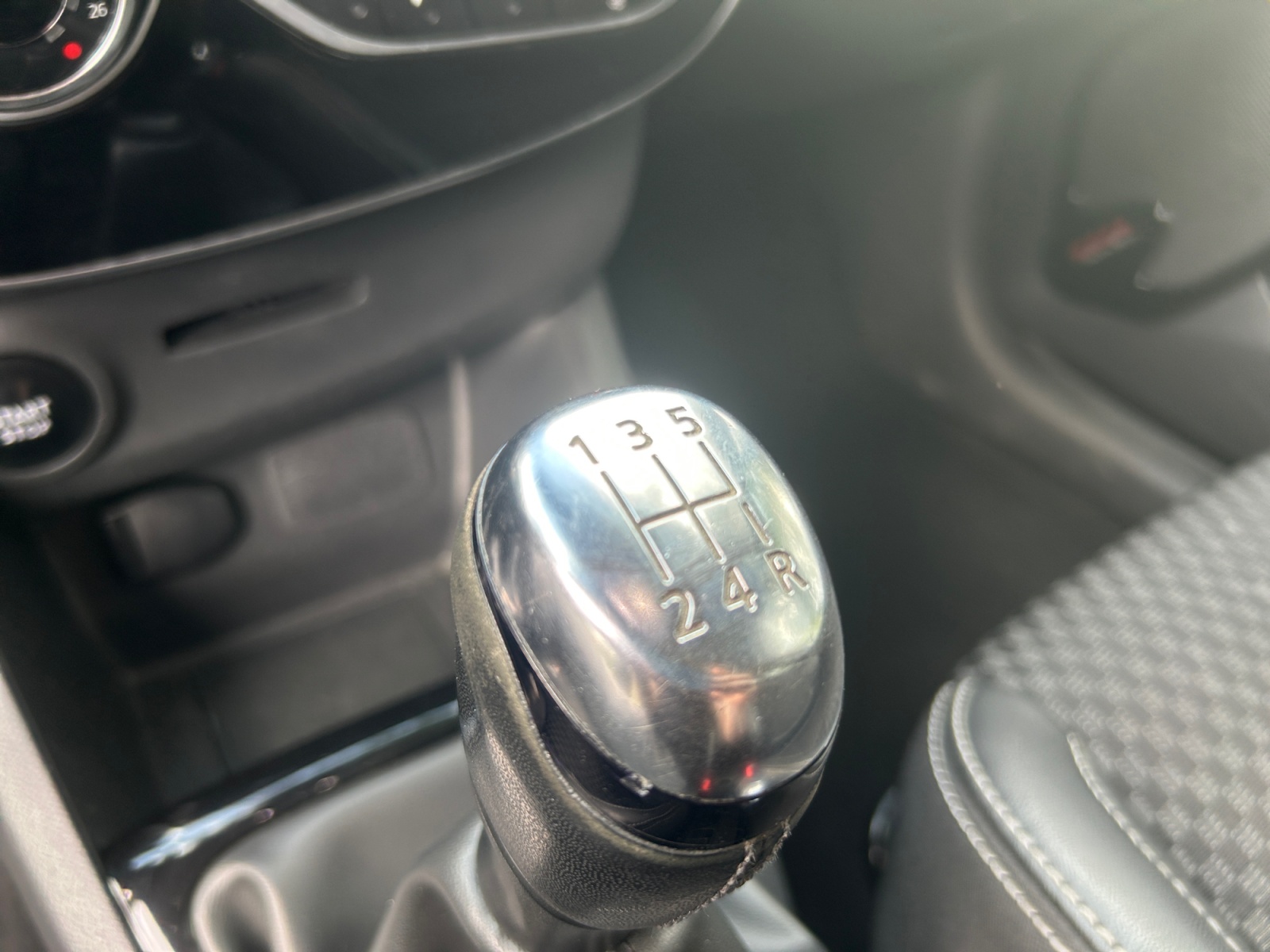 Renault Clio 28