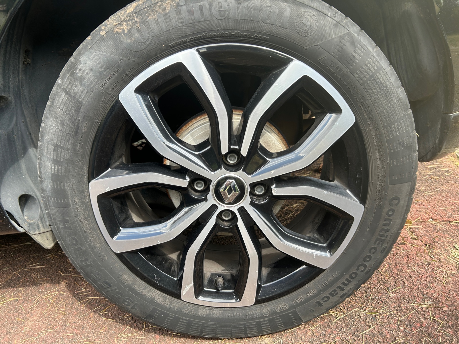 Renault Clio 31