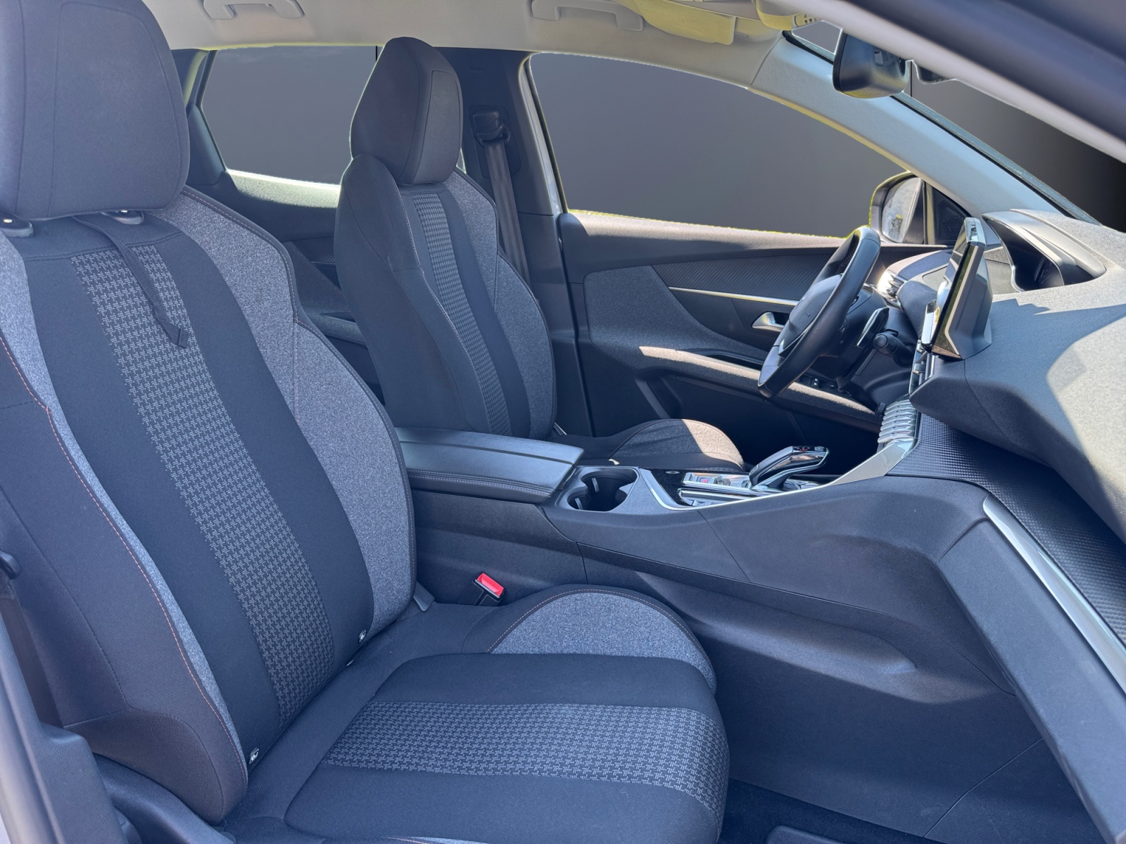 Peugeot 3008 13